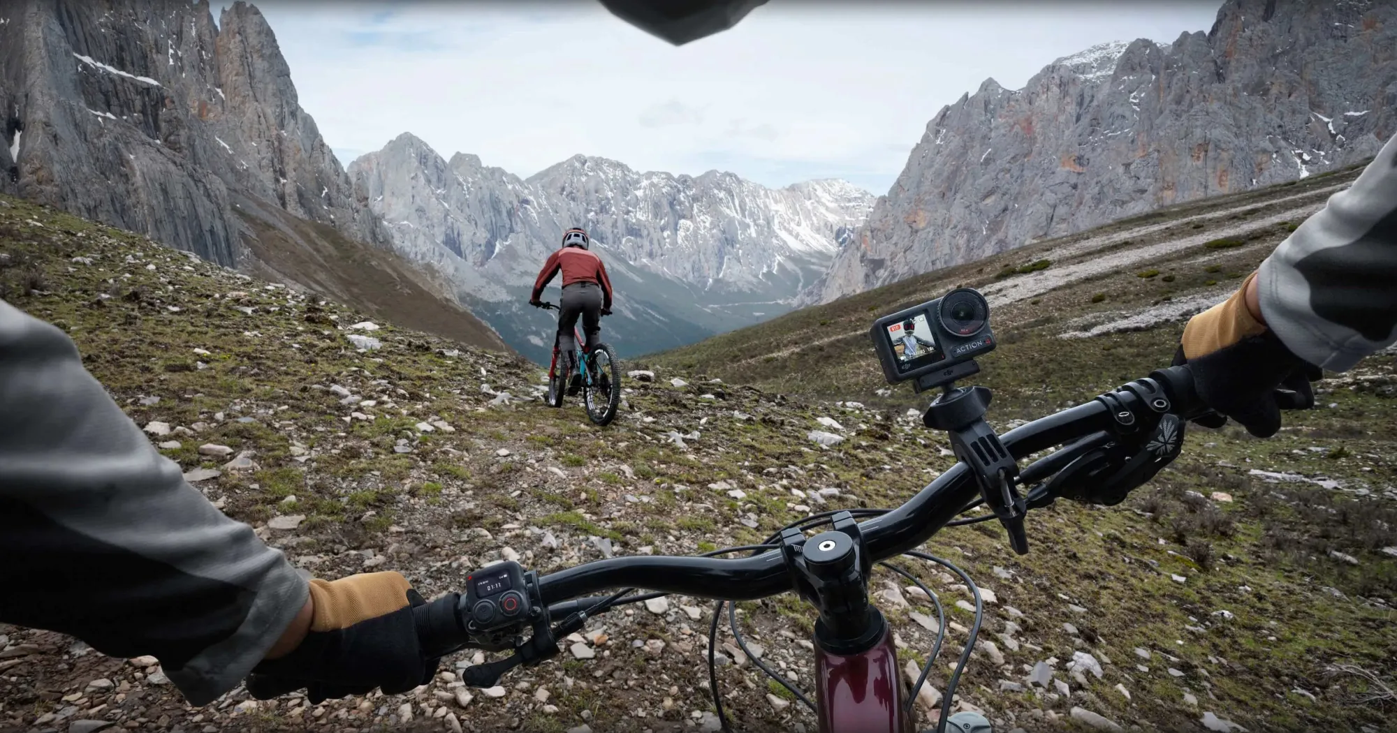 Фото та відео