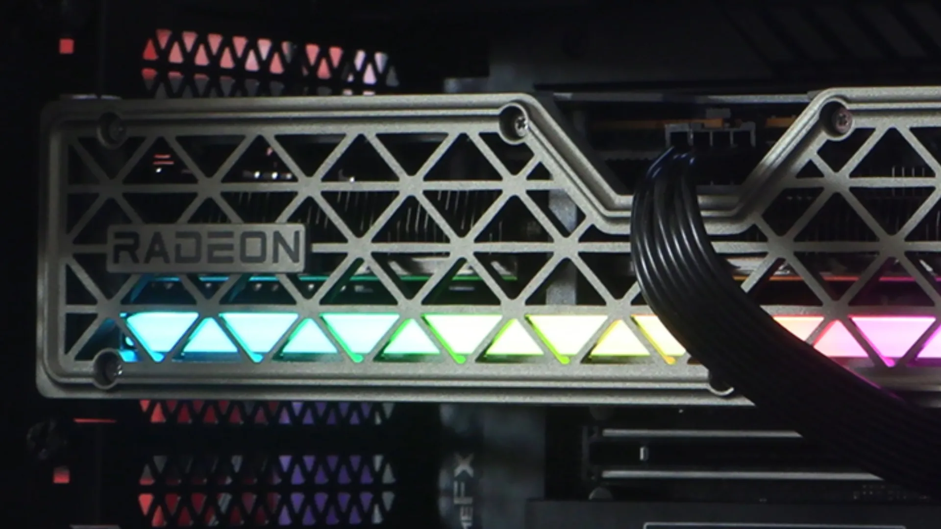 Відеокарта Sapphire Radeon RX 9060 XT Nitro+ Gaming OC 16GB (11350-01-20G)