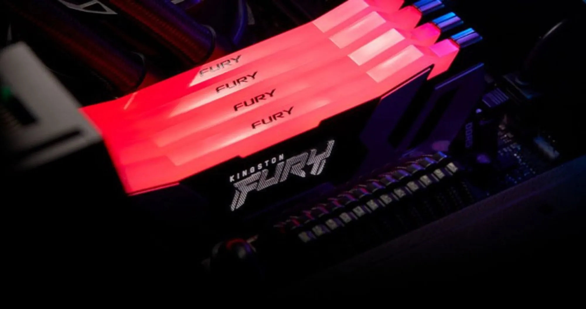 Оперативная память Kingston Fury Renegade RGB DDR5 32GB 2x16GB 6400MHz (KF564C32RSAK2-32)