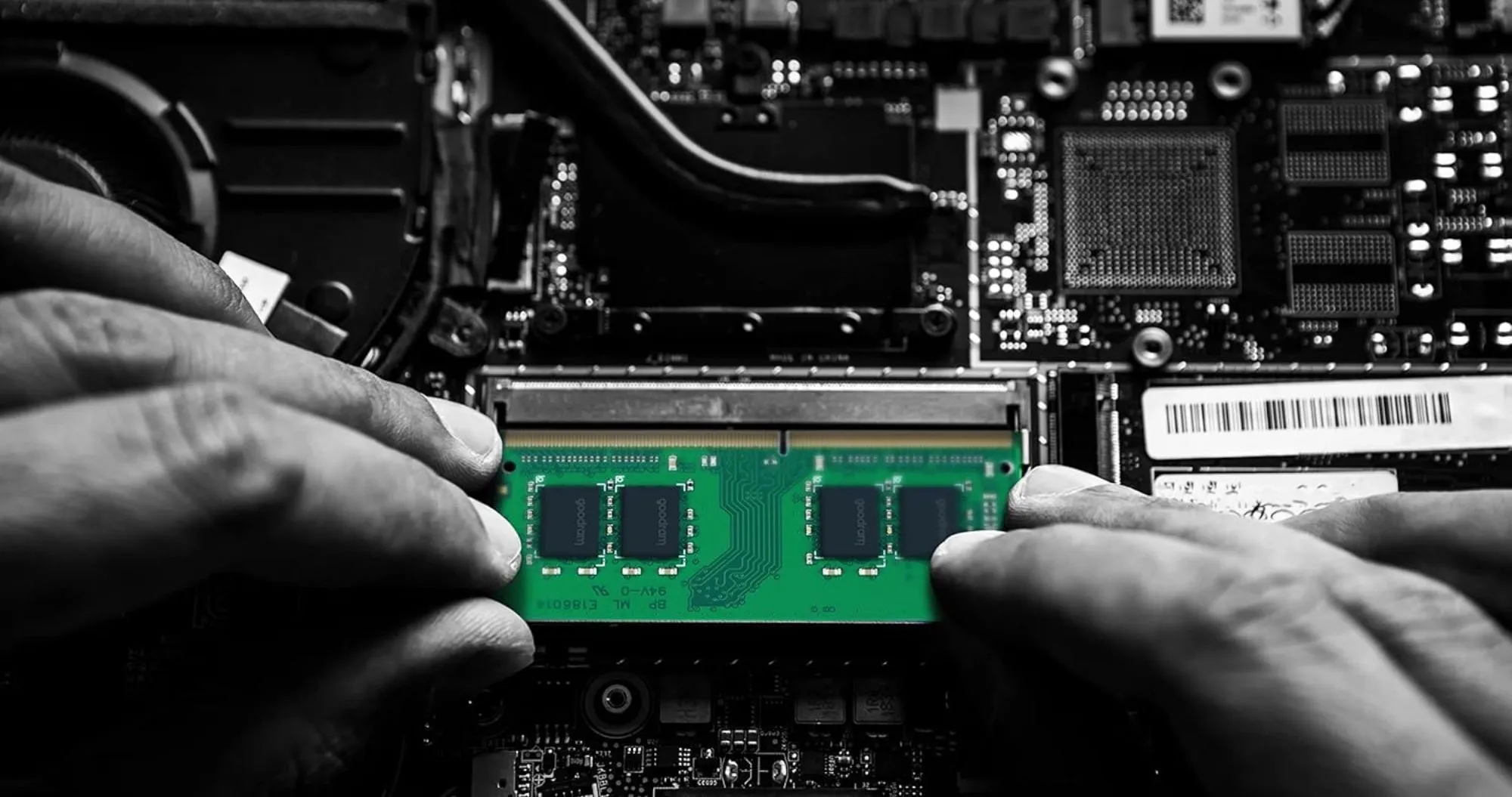 Оперативна памʼять Goodram SO-DIMM DDR4 16GB 1x16GB 2666MHz (GR2666S464L19/16G)