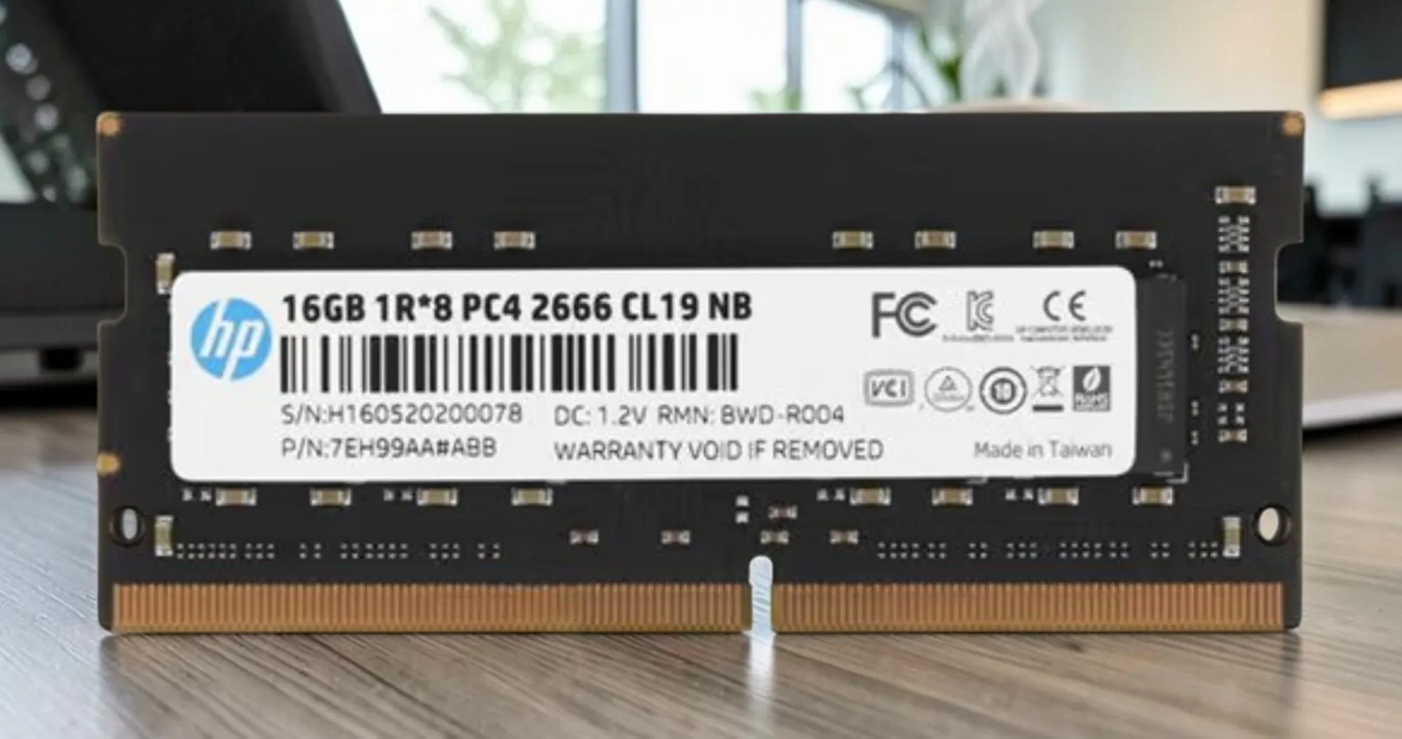 Оперативна памʼять HP SO-DIMM DDR4 16GB 1x16GB 2666MHz (7EH99AA)