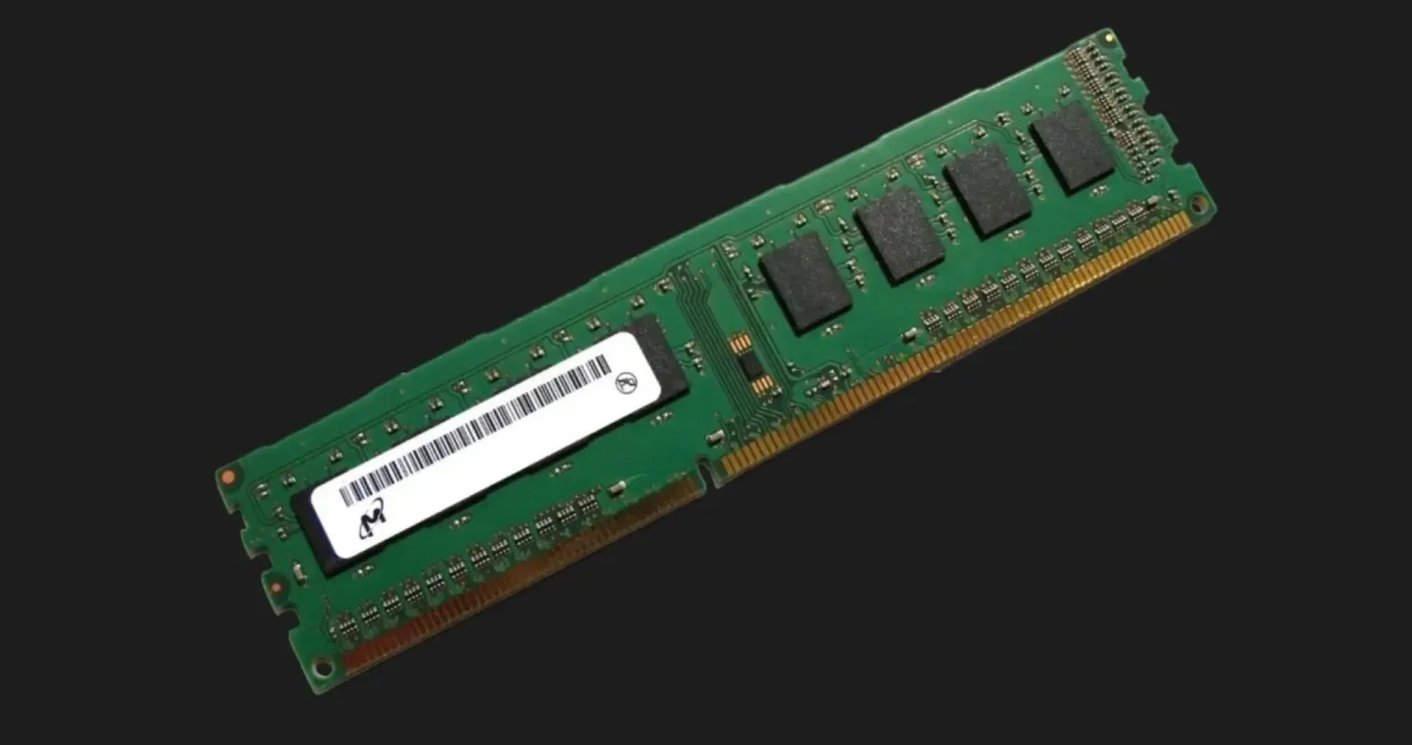 Оперативна памʼять Micron ECC DDR4 32GB 1x32GB 3200MHz (MTA18ASF4G72AZ-3G2R)