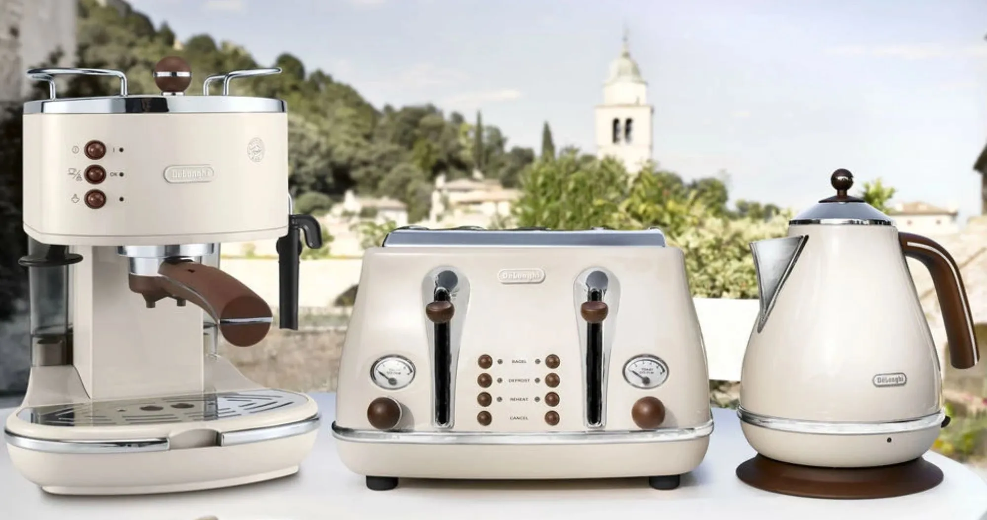 Электрочайник DeLonghi Icona Vintage KBOV 2001 BG