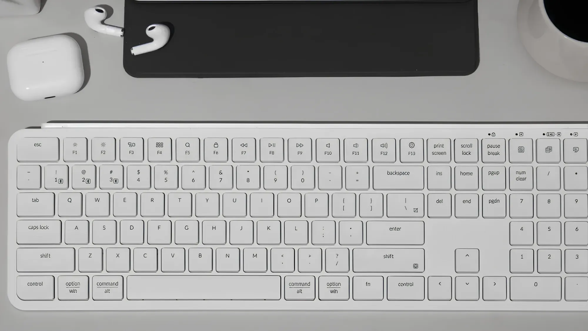 Клавіатура мембрана Keychron B6 Pro Ivory (White) (B6P-K8-UA)