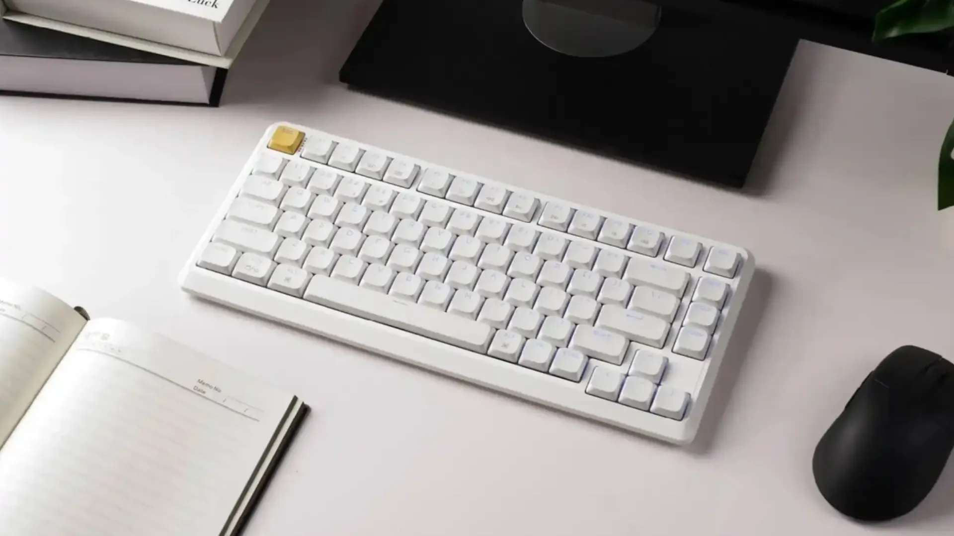 Ігрова клавіатура Keychron J1 82 Key RGB K Pro Red (White) (J1-Q1-UA)