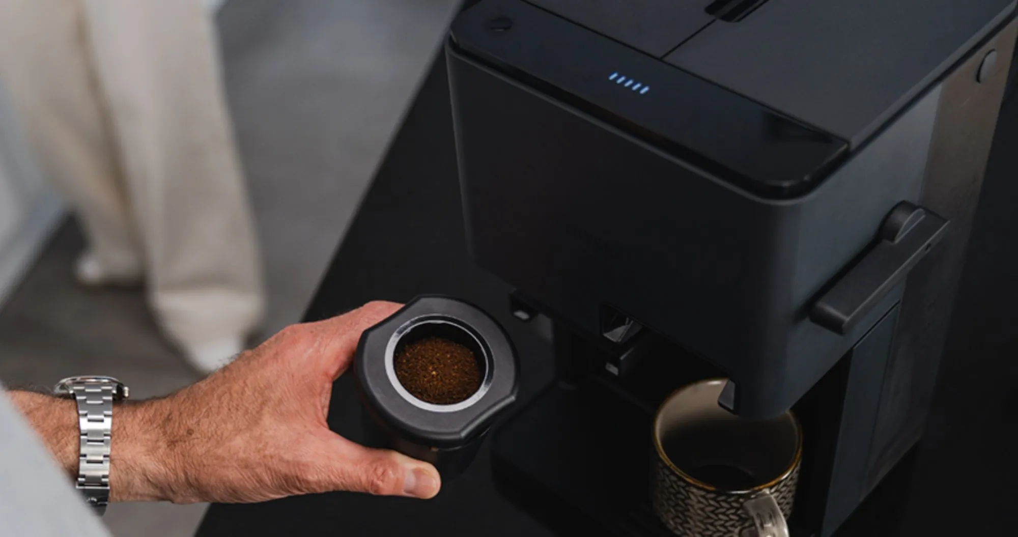 Кофемашина Nivona Cube4102 (Black/White)