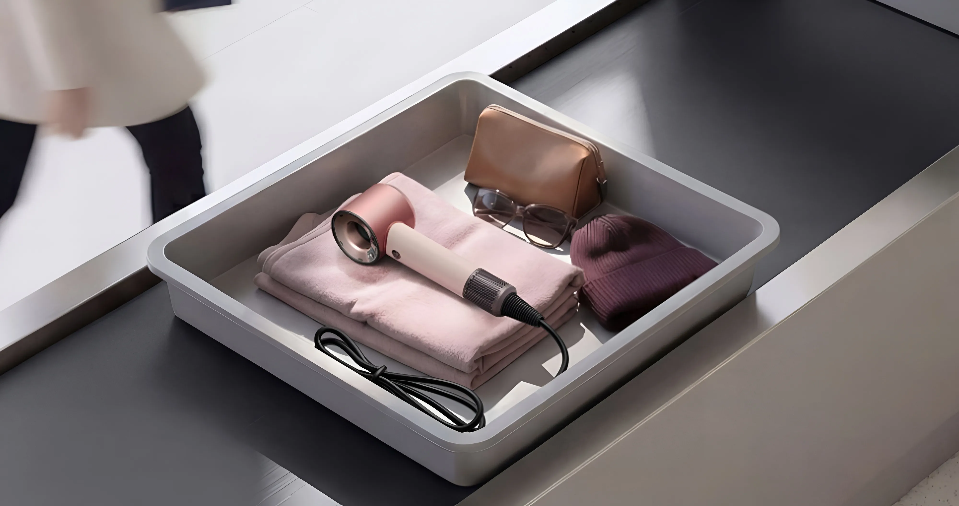 Фен для волосся Dyson Supersonic Travel (Ceramic Pink/Rose Gold)