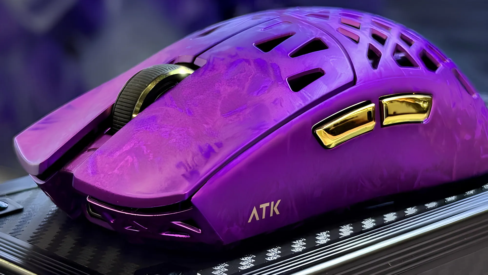 Ігрова миша ATK Blazing Sky GHOST Hollow Carbon Fiber Wireless Gaming Mouse Extreme (Purple)
