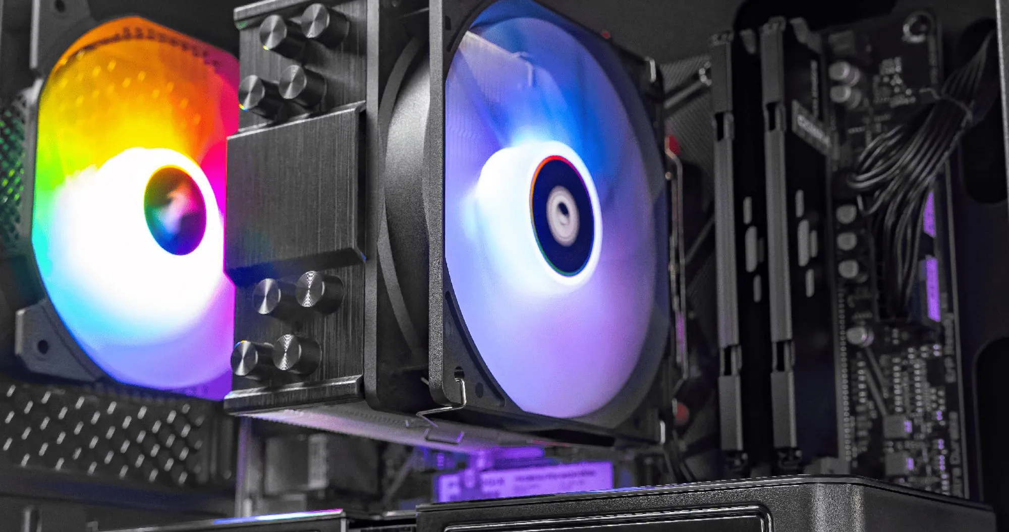 Комп'ютер COBRA Gaming (AMD Ryzen 5 9600X/32GB/1TB (SSD)/RTX 5060) (A96X.32.S1.56.21409W)