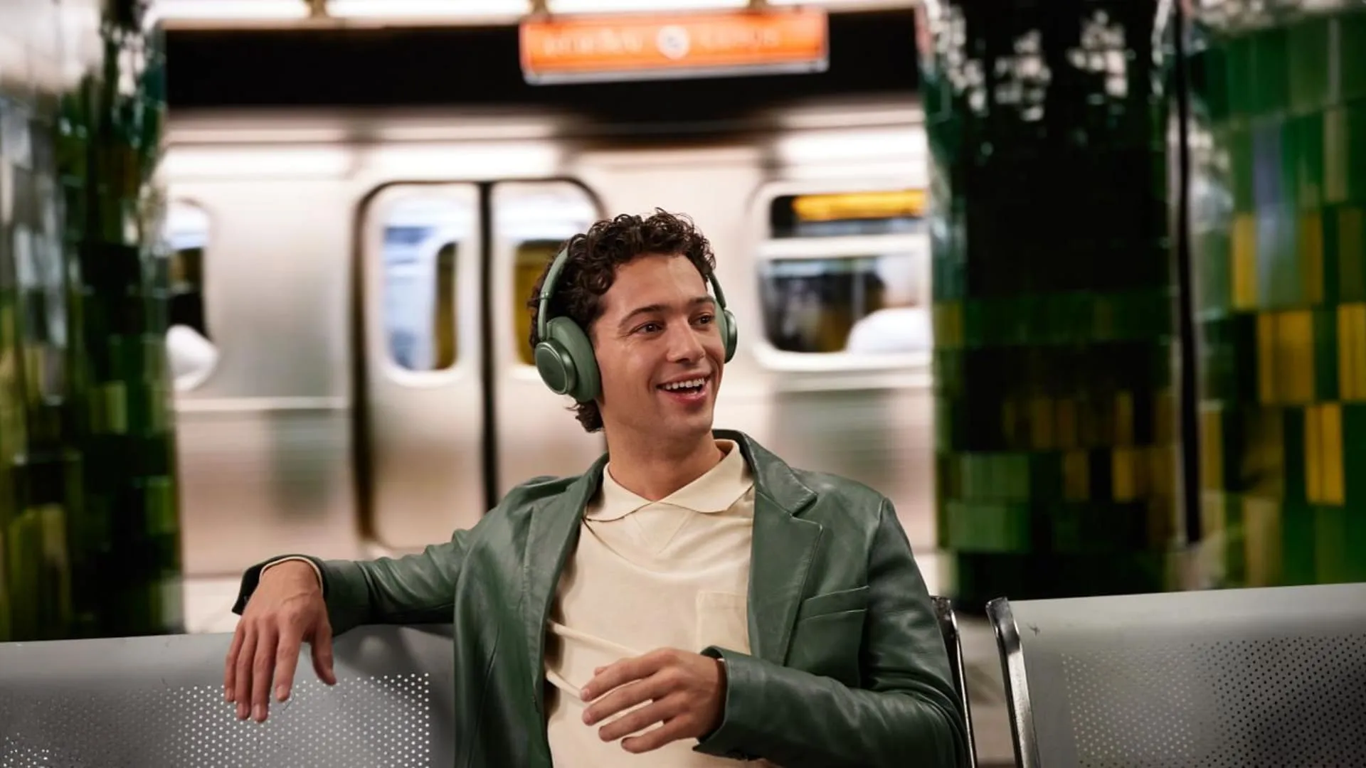 Наушники JBL Live 780NC (Green) (JBLLIVE780NCGRN)