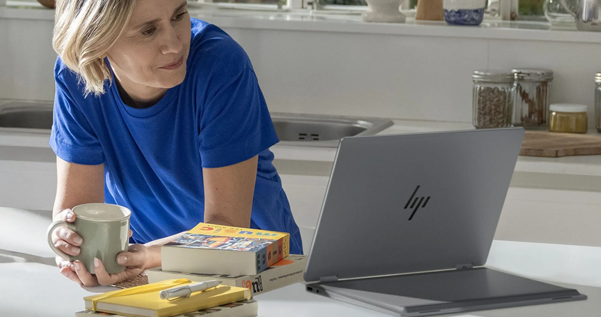 Ноутбук HP OmniBook X Flip 16-be0003dx 16" (AMD Ryzen 5/8GB/512GB (SSD)/AMD Radeon 740M) (B73U4UA) (Standard)