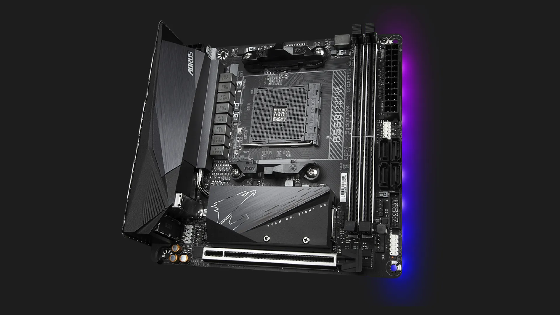 Материнская плата GIGABYTE B550I AORUS PRO AX (B550I AORUS PRO AX)