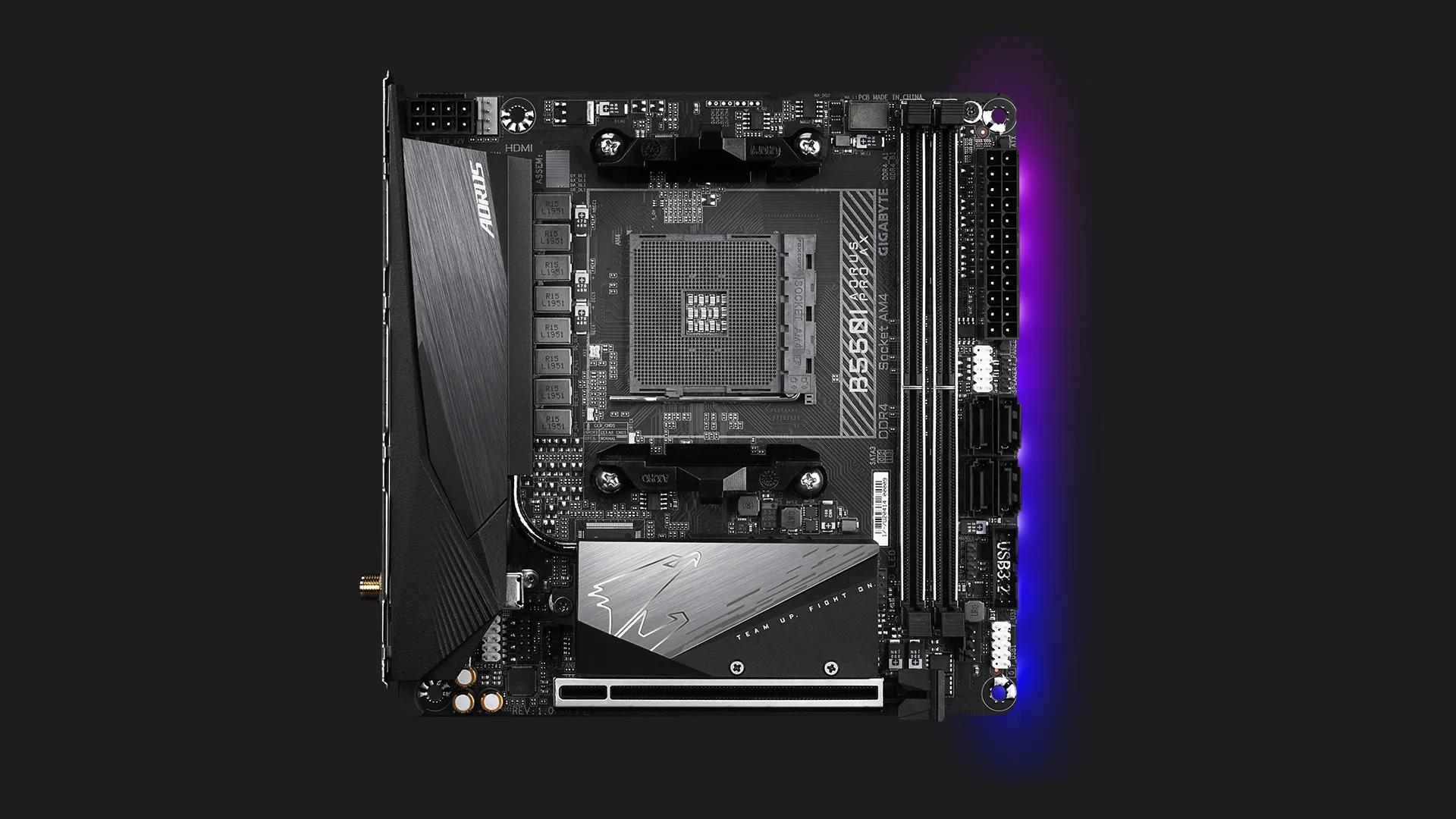 Материнская плата GIGABYTE B550I AORUS PRO AX (B550I AORUS PRO AX)