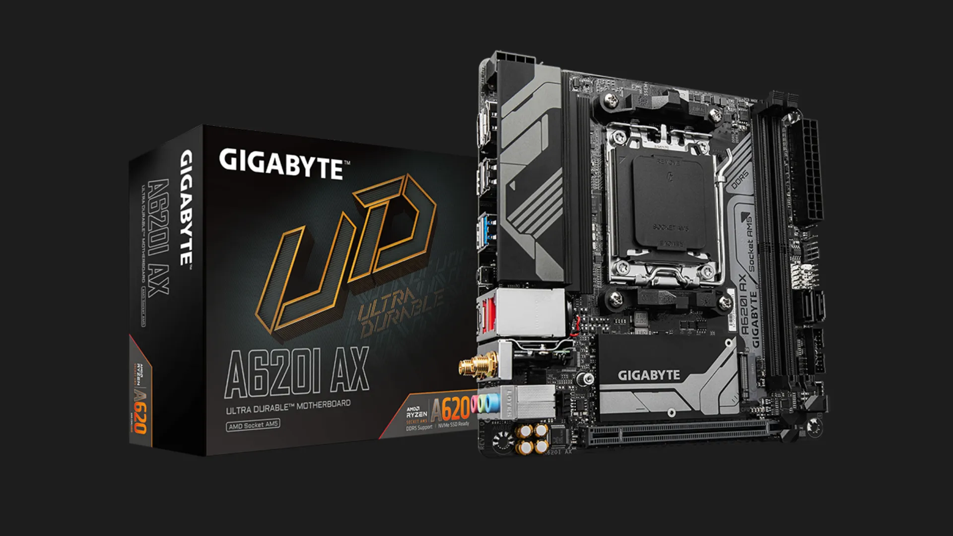 Материнська плата GIGABYTE A620I AX (A620I AX)