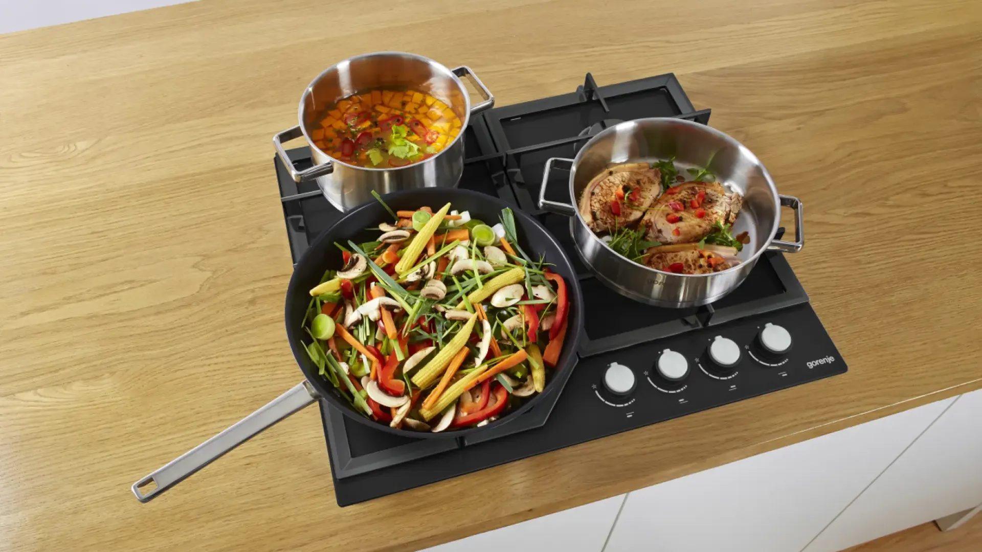 Варильна поверхня Gorenje газова на склі, 60см, чавун (GT641KB) (Black)