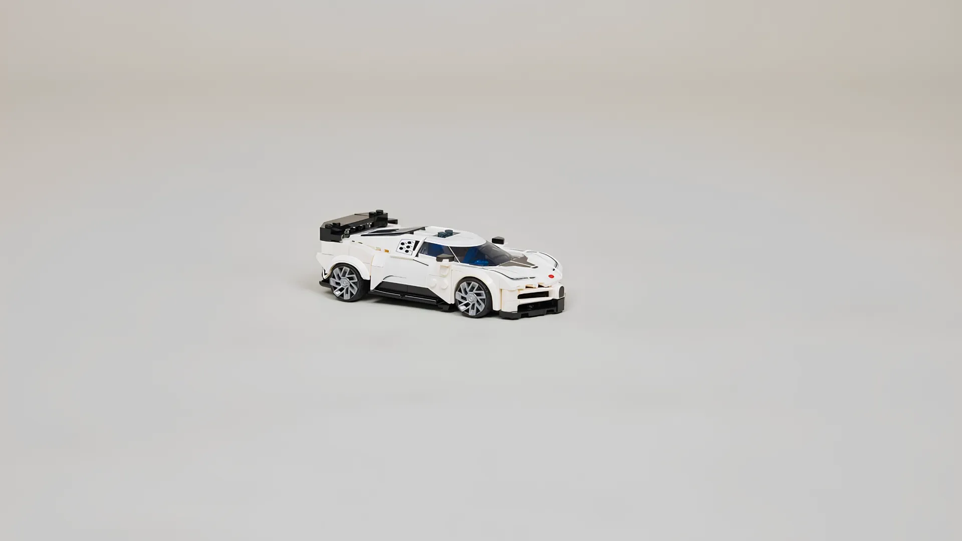 Конструктор LEGO Speed Спортивный гиперкар Bugatti Centodieci (77240)