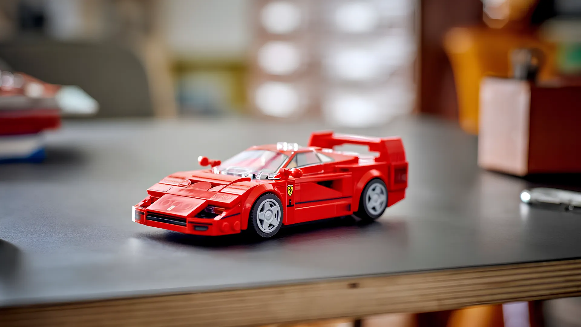 Конструктор LEGO Speed Champions Суперкар Ferrari F40 (76934)