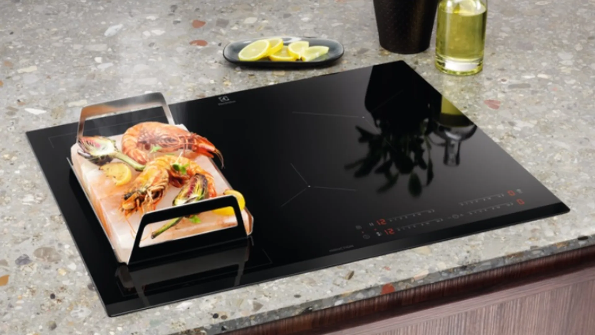 Варильна поверхня Electrolux індукційна, 71см, розширена зона, Hob2Hood (EIV734) (Black)