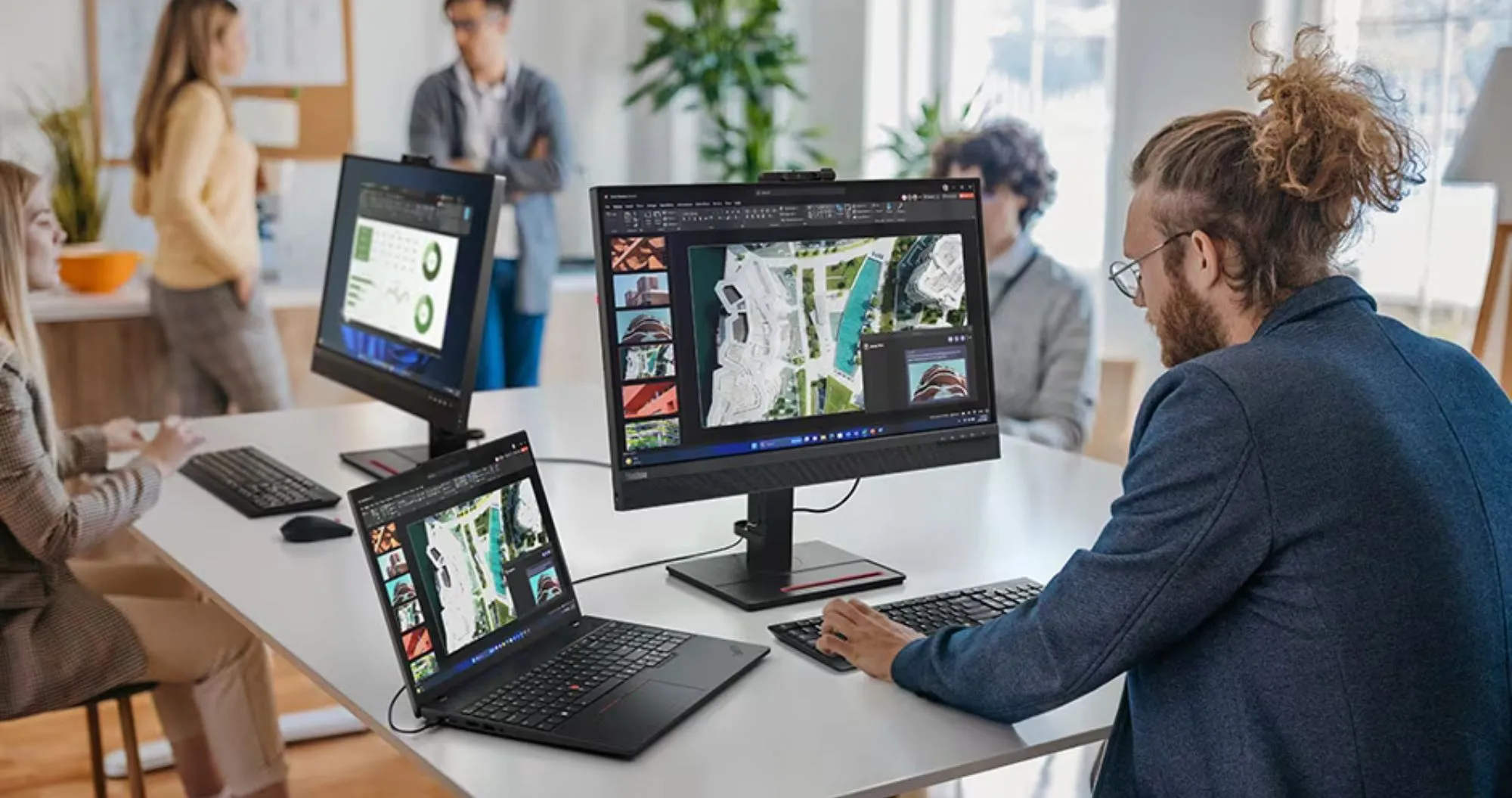 Ноутбук Lenovo ThinkPad T16 Gen 4 16" (AMD Ryzen AI 5/32GB/1TB (SSD)/AMD Radeon 840M) (21QQS0MY00) (UA)