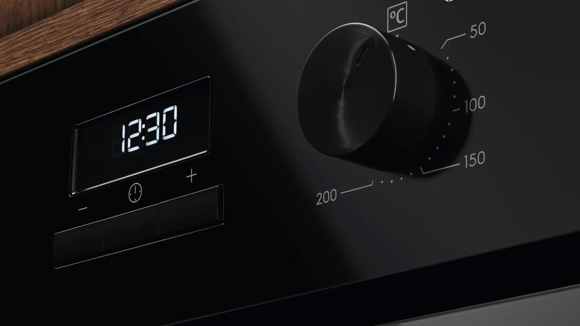 Духова шафа Electrolux електрична, 65л, A (LOH3H00BK) (Black)