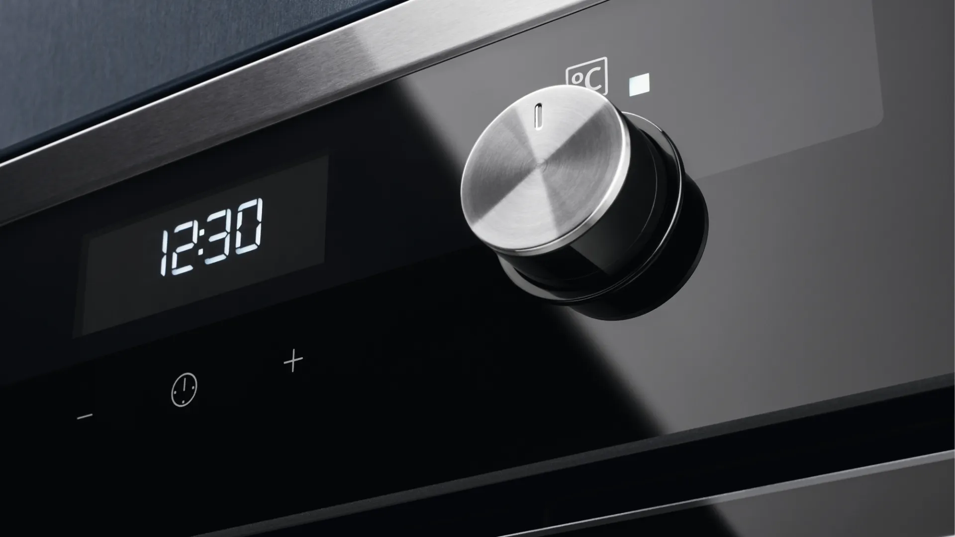 Духова шафа Electrolux електрична, 72л, A, пара (KODEF70X) (Black)