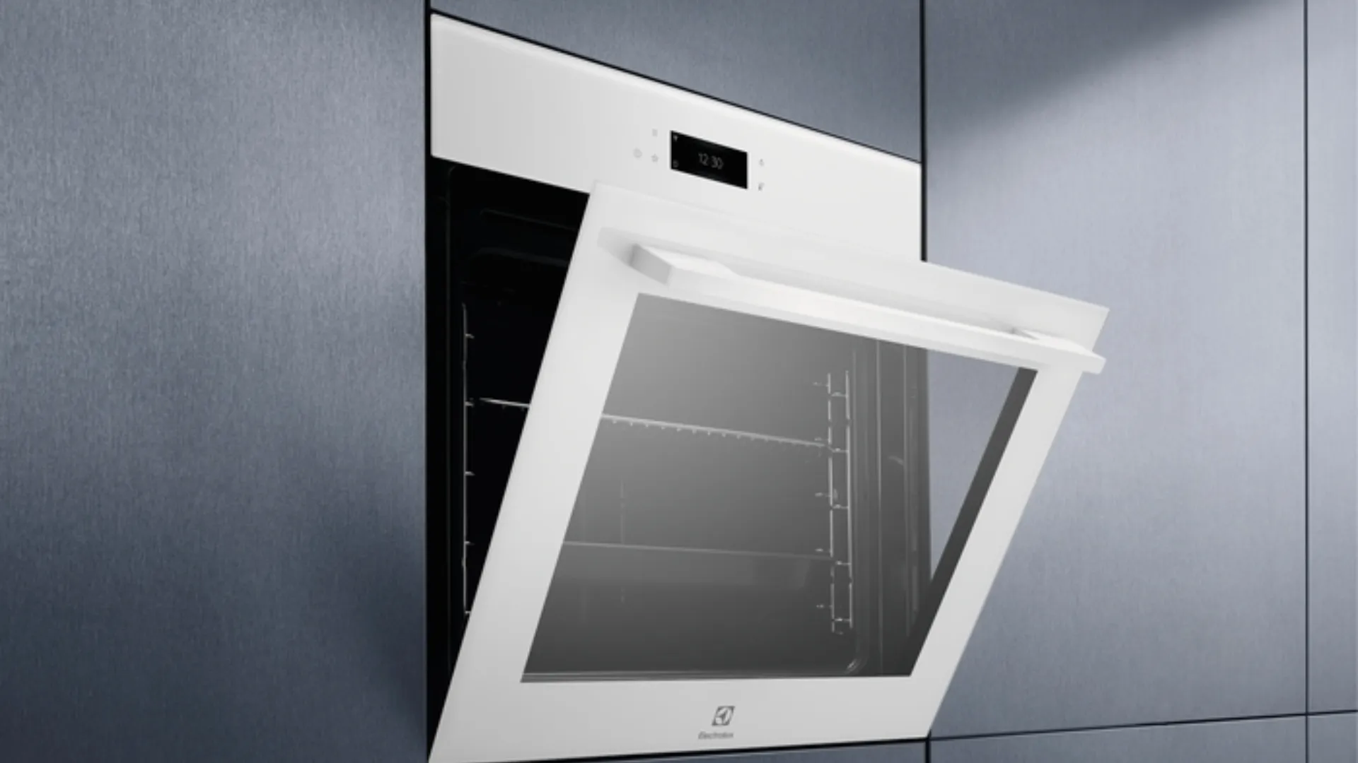 Духова шафа Electrolux електрична, 72л, A+ (EOE8P39WV) (White)