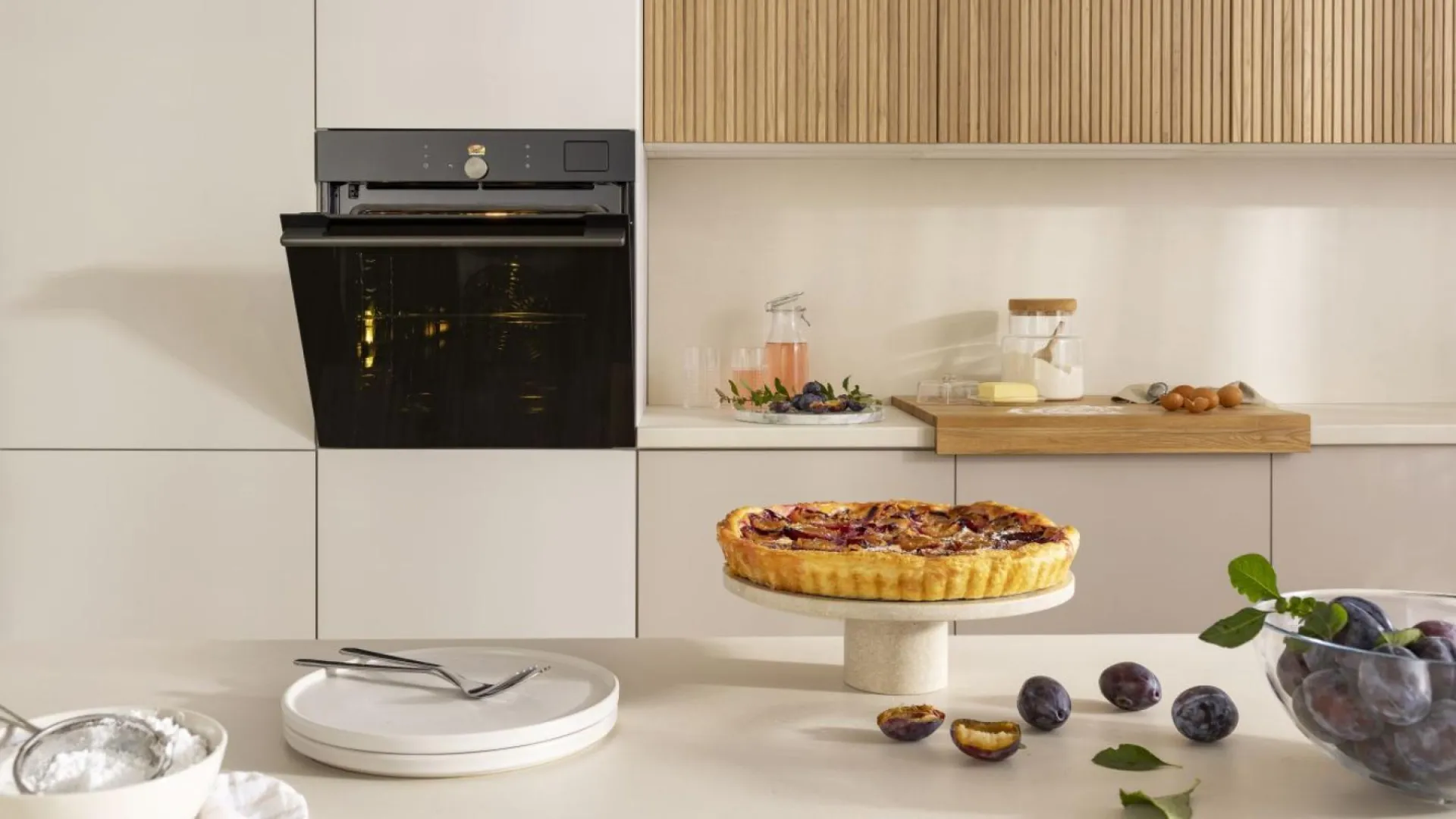 Духова шафа Gorenje електрична, 77л, A+ (BPSA6138B) (Black)