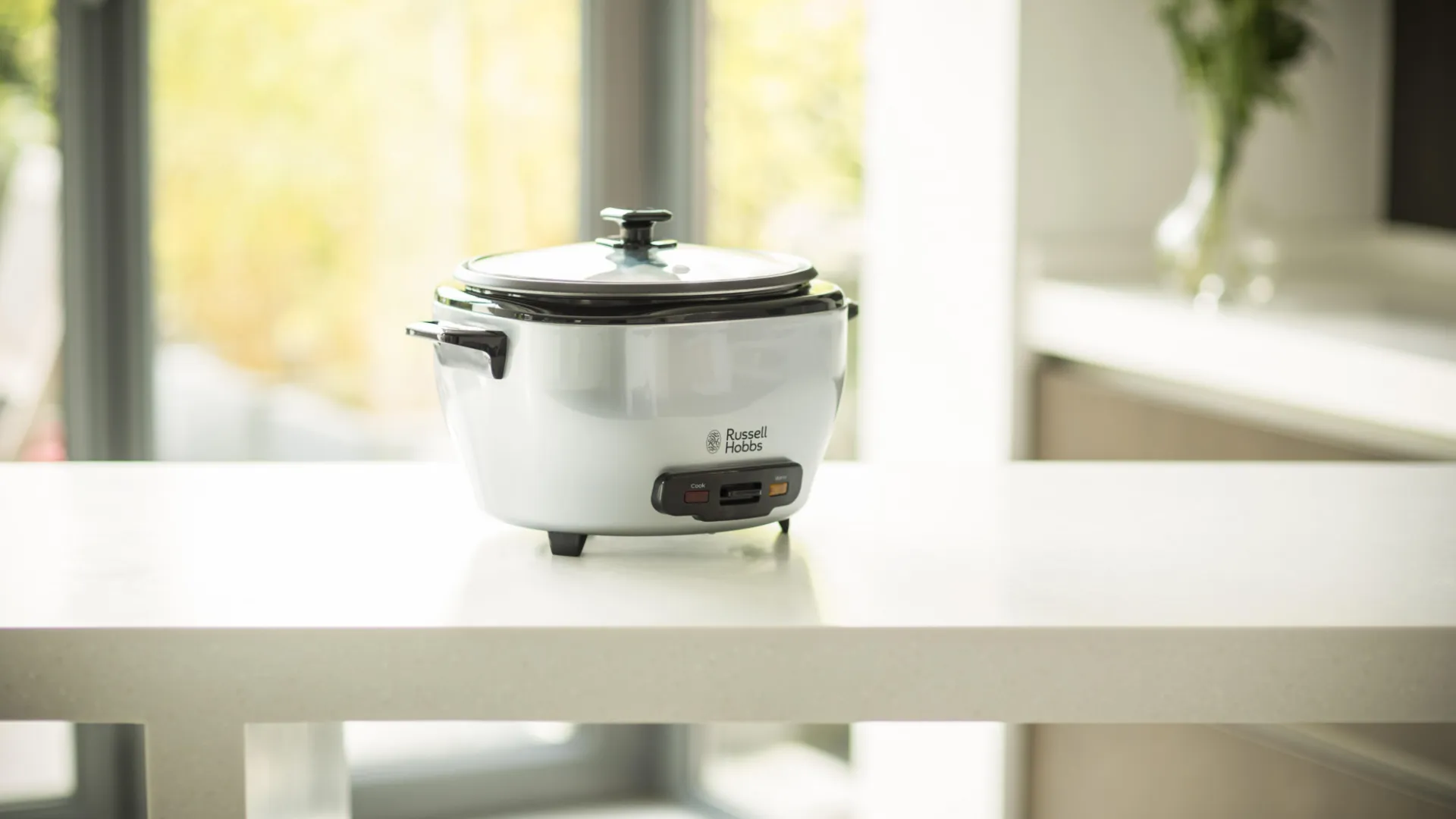 Мультиварка Russell Hobbs 23570-56
