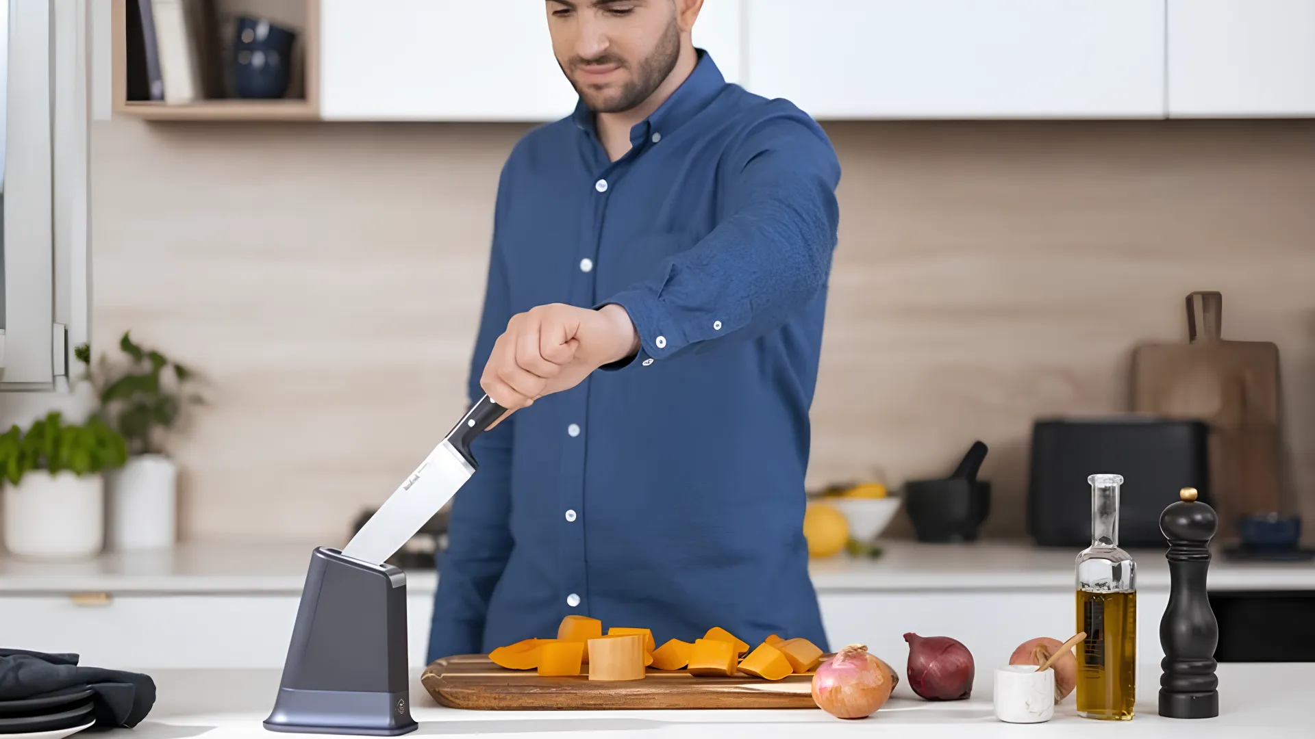 Кухонний ніж шеф-кухаря Tefal EverSharp з блоком вбудованої системи заточування (Steel/Blue) (K297S244)