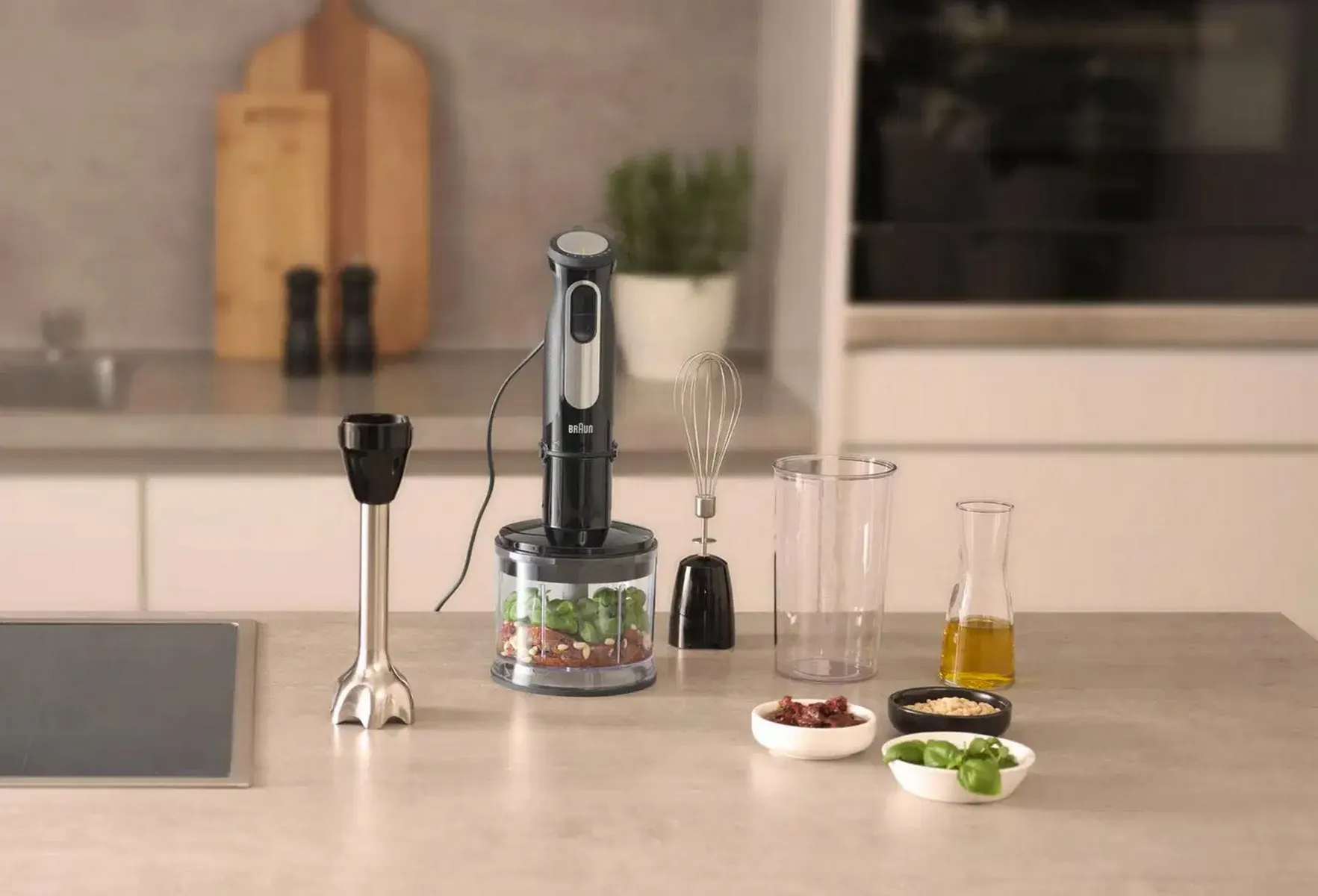 Блендер Braun Multiquick 5 Pro на кухонному столі
