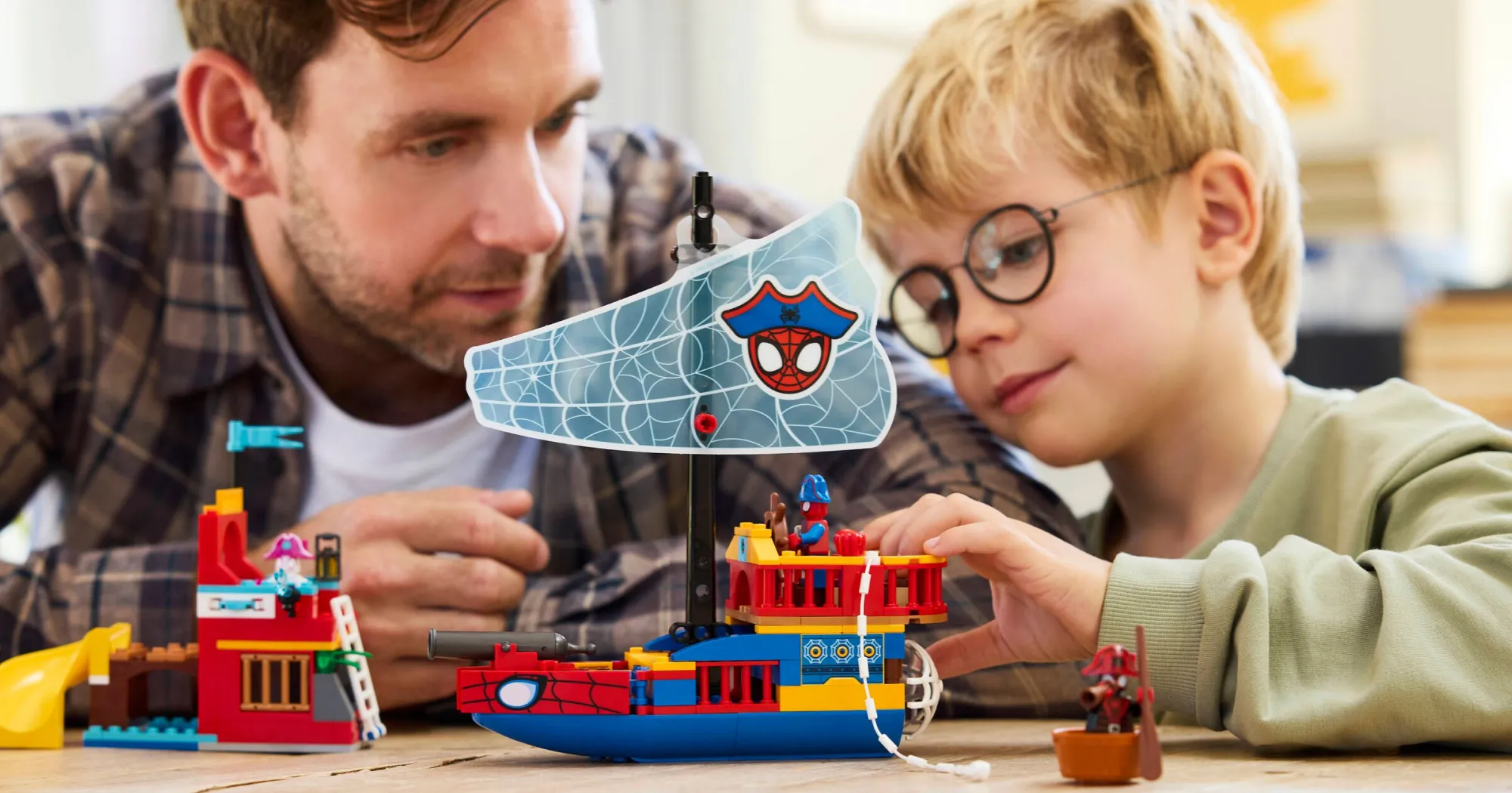 Конструктор LEGO Marvel Піратський корабель команди Павука (11208)