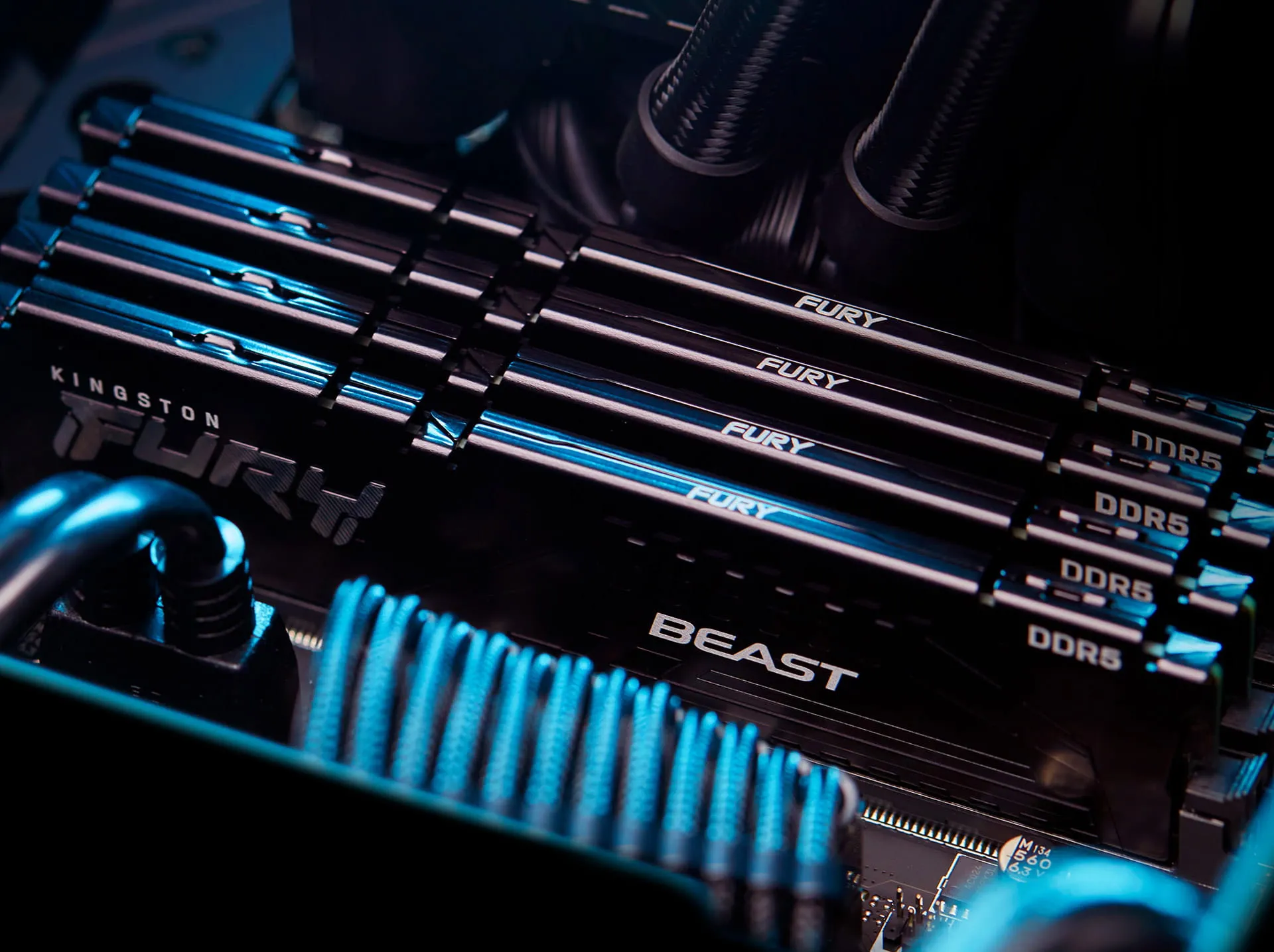 ноутбук с RAM 32 Гб