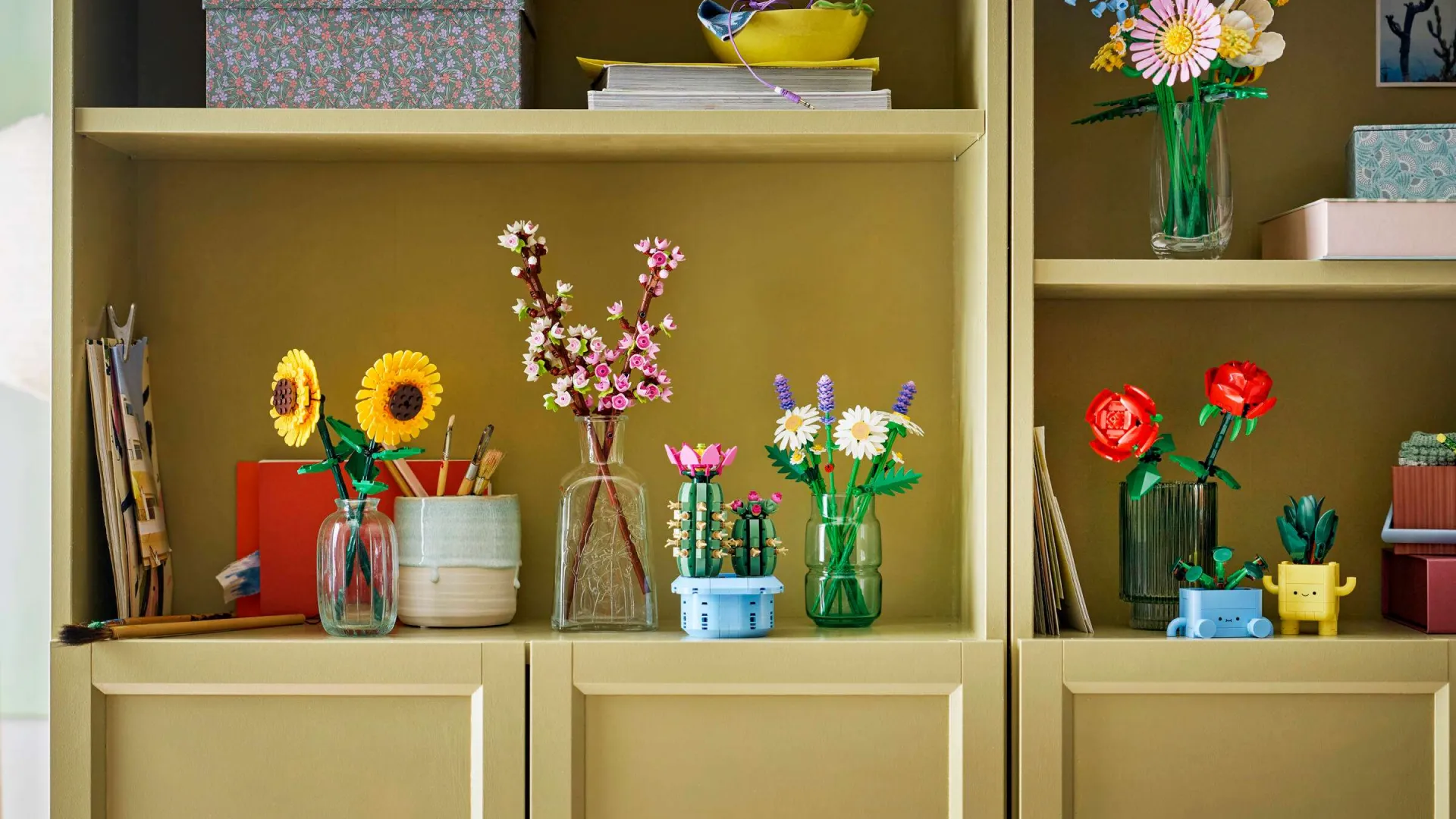 Конструктор LEGO Botanicals Цветение кактуса (11509)