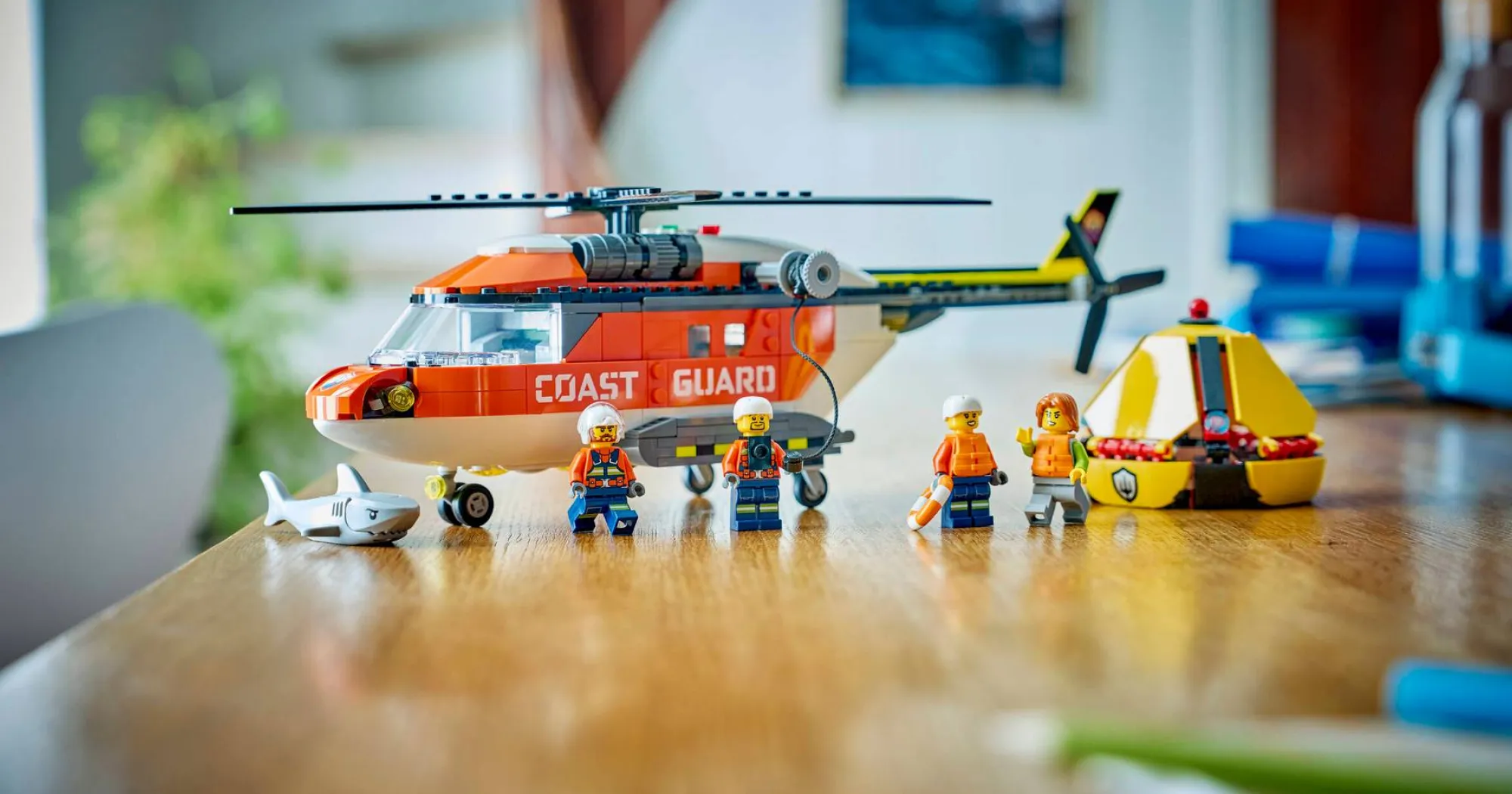 Конструктор LEGO City Вертолет береговой охраны (60503)
