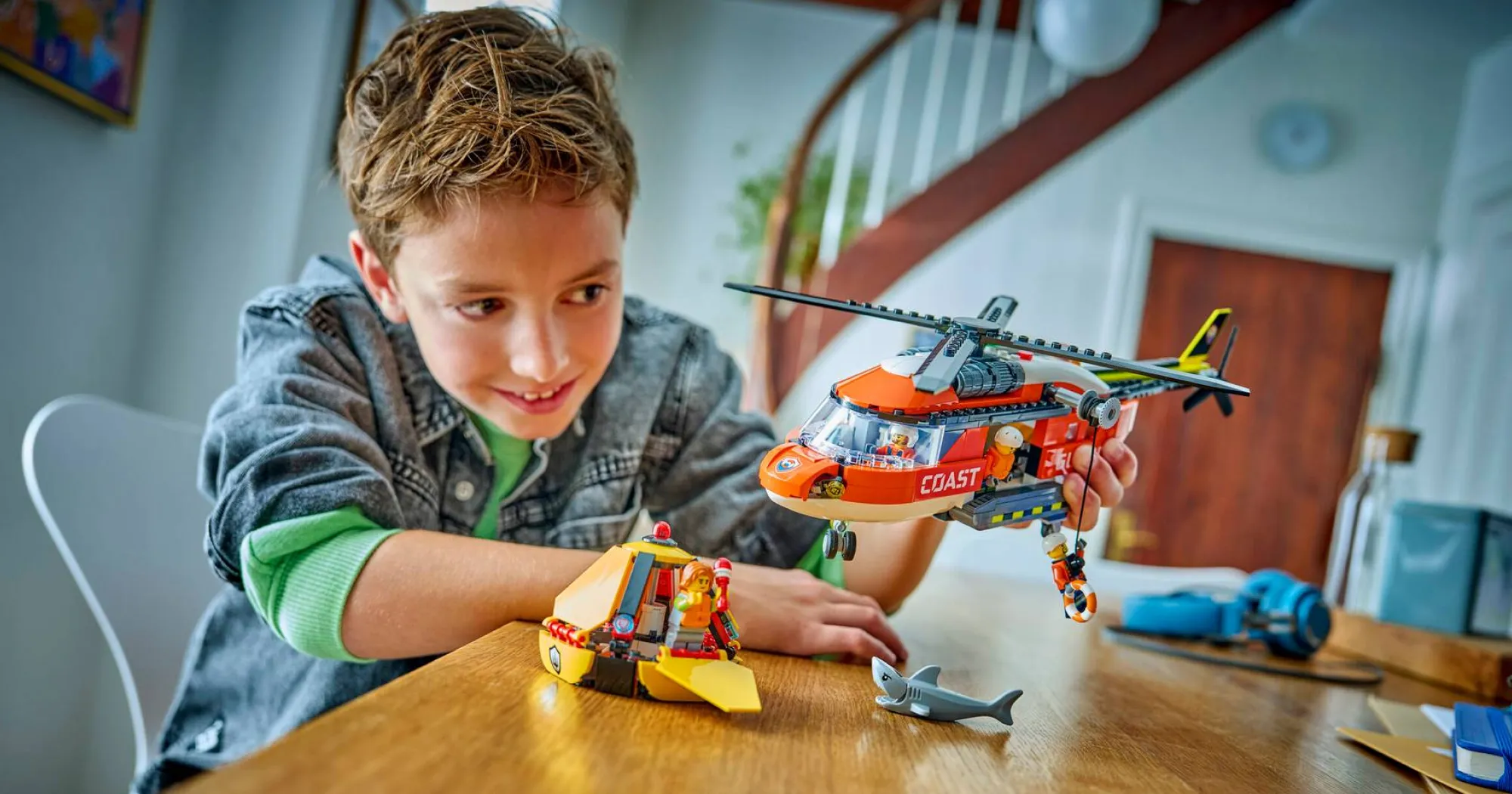Конструктор LEGO City Вертолет береговой охраны (60503)