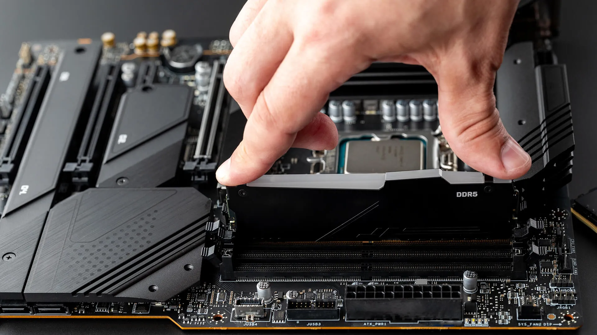 DDR5 32 Гб ноутбук