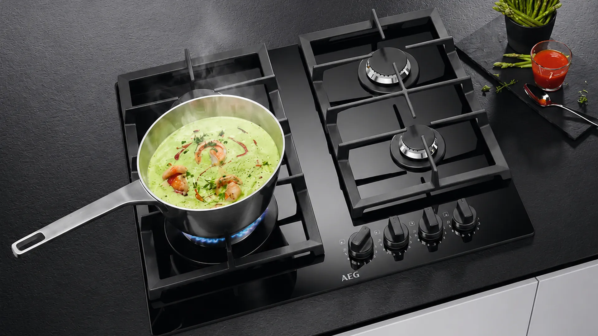 Варочная поверхность AEG электрическая HKB64420NB