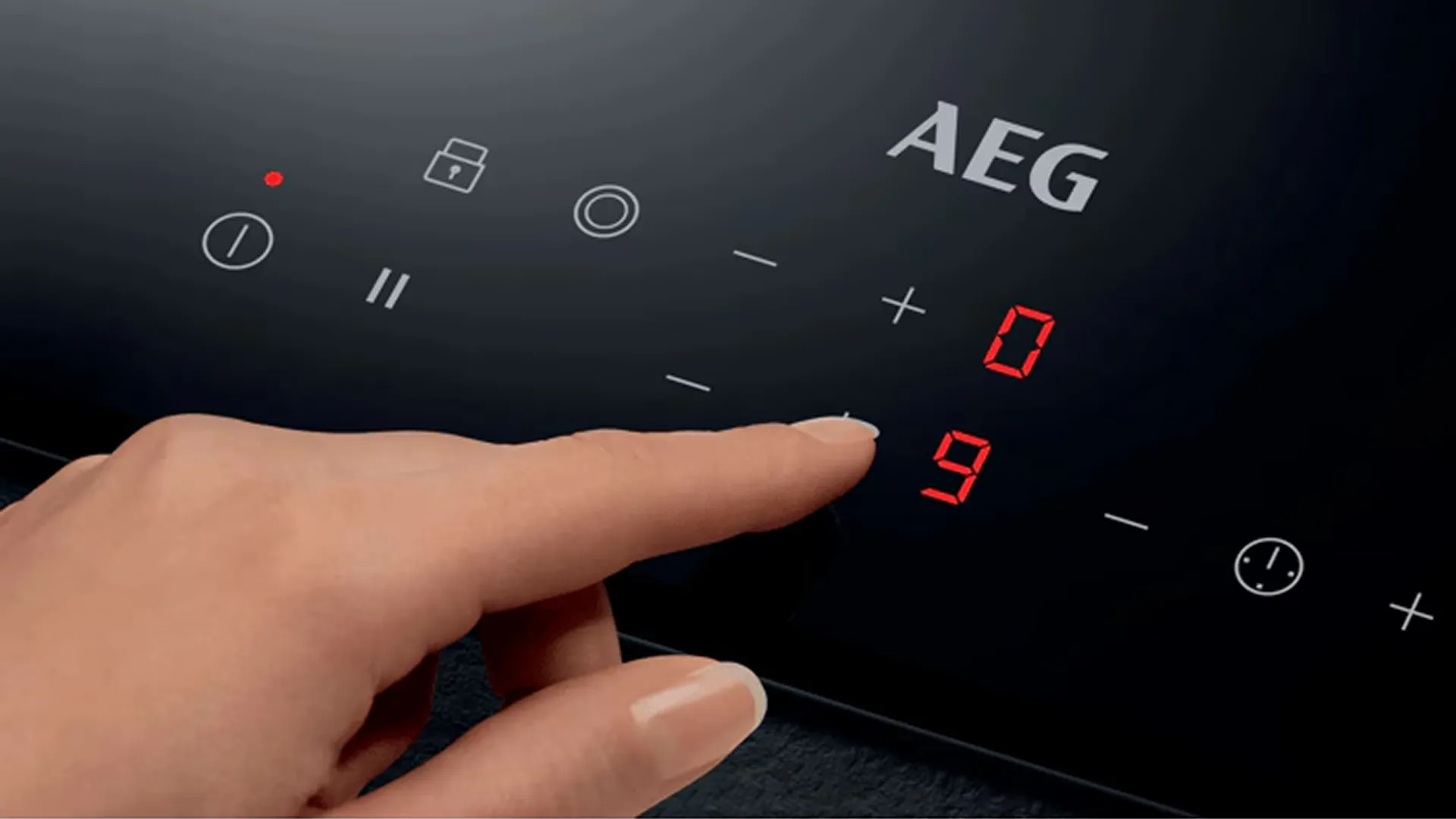 Варочная поверхность AEG электрическая HRB32310CB