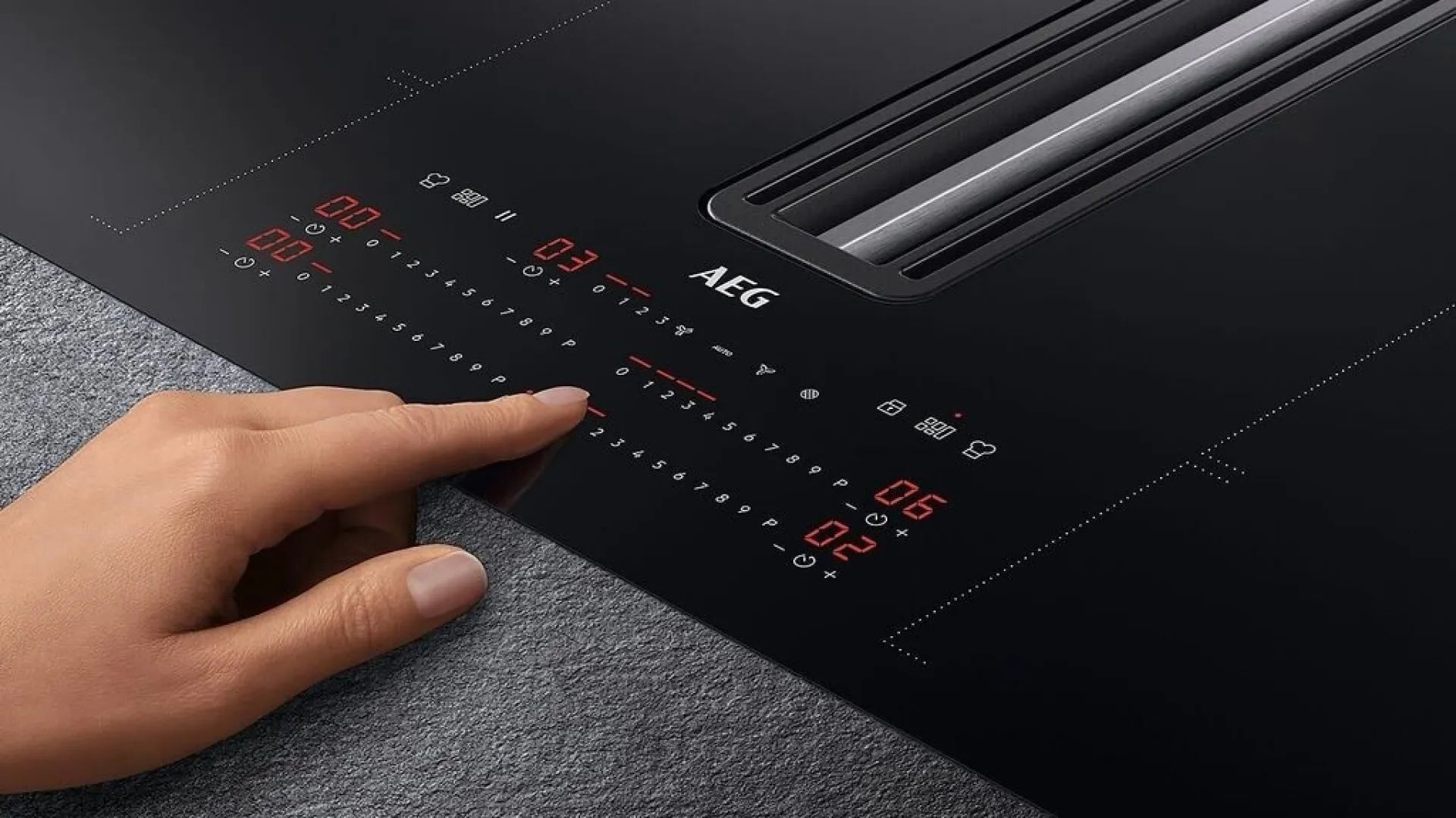 Варочная поверхность AEG індукційна, 83 см (CCE84779FB) (Black)