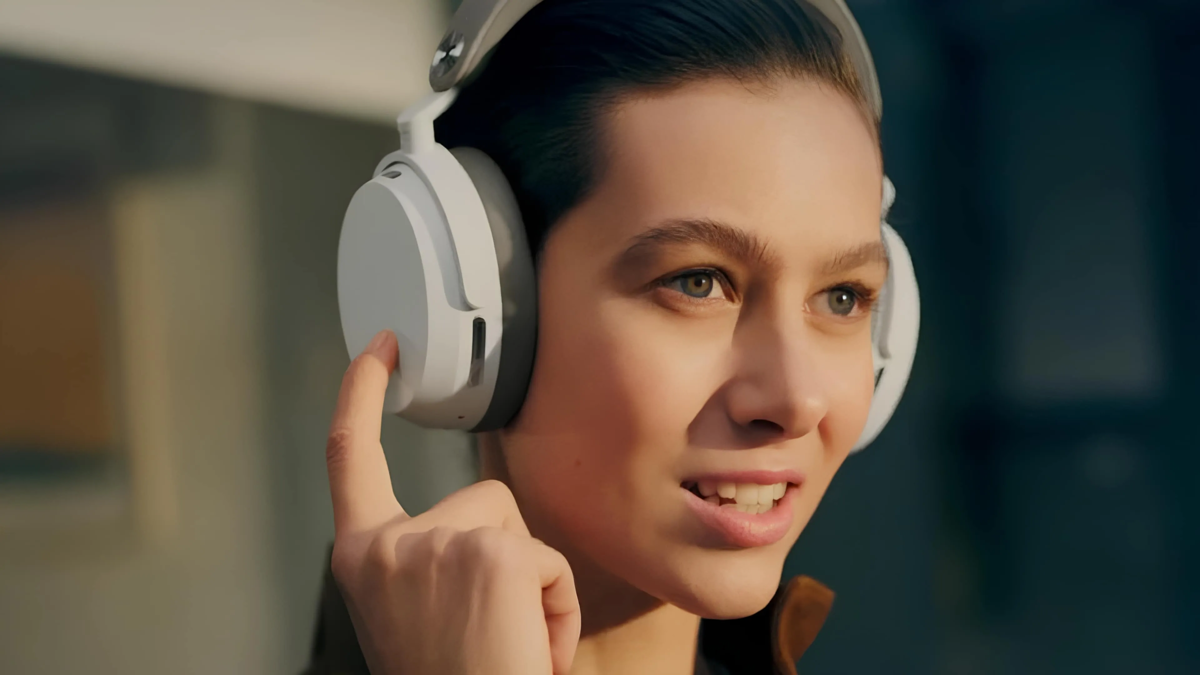 Наушники Sennheiser MOMENTUM 5 Wireless (White)