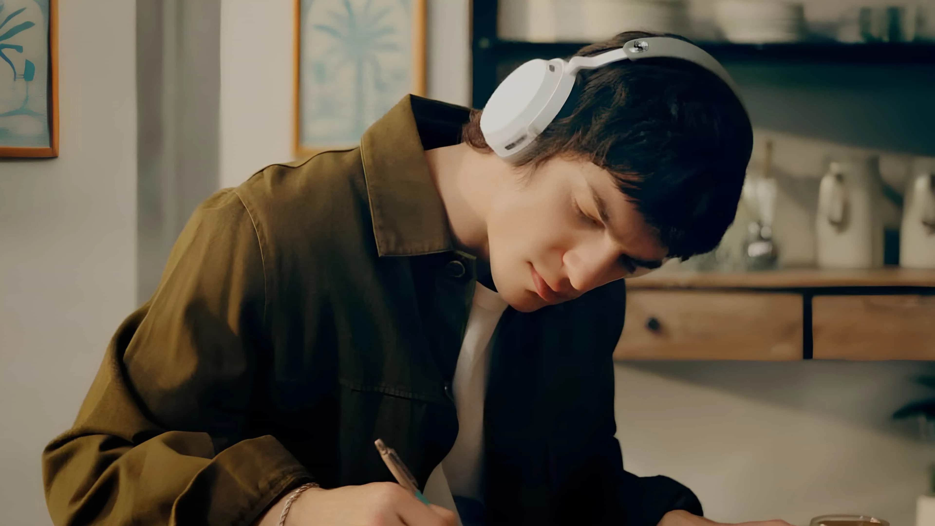 Наушники Sennheiser MOMENTUM 5 Wireless (White)