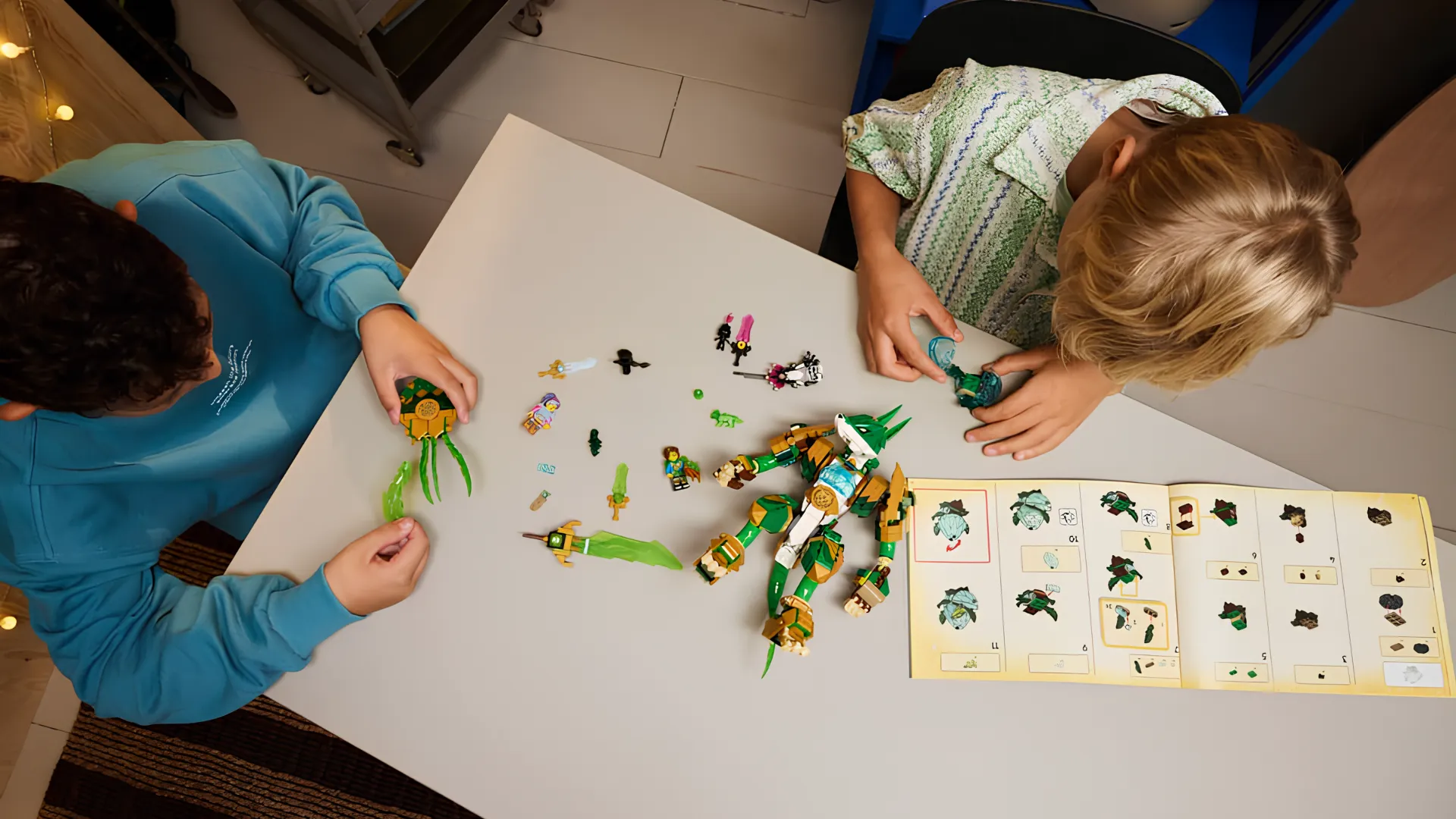 Конструктор LEGO DREAMZzz Робот Лиса-Хранительница (71508)
