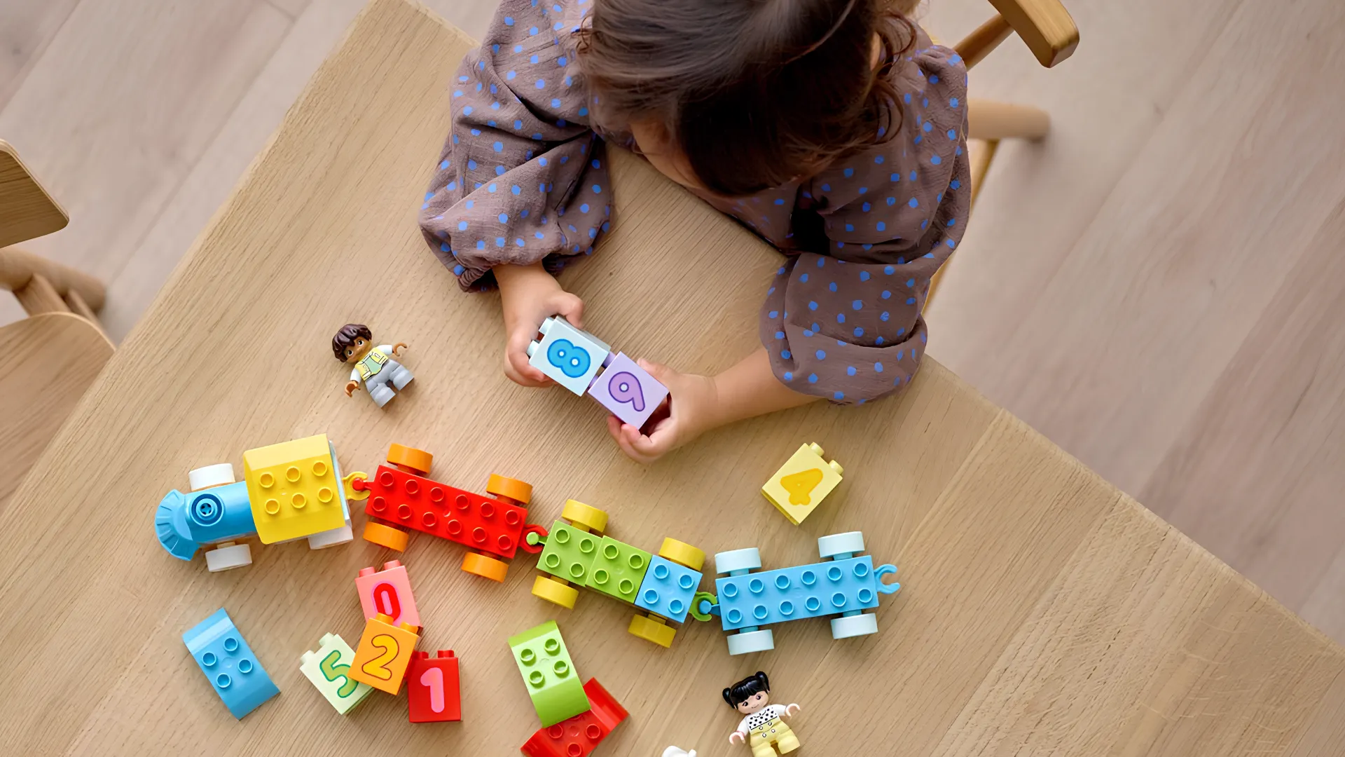 Конструктор LEGO DUPLO Поезд с цифрами — учимся считать (10954)