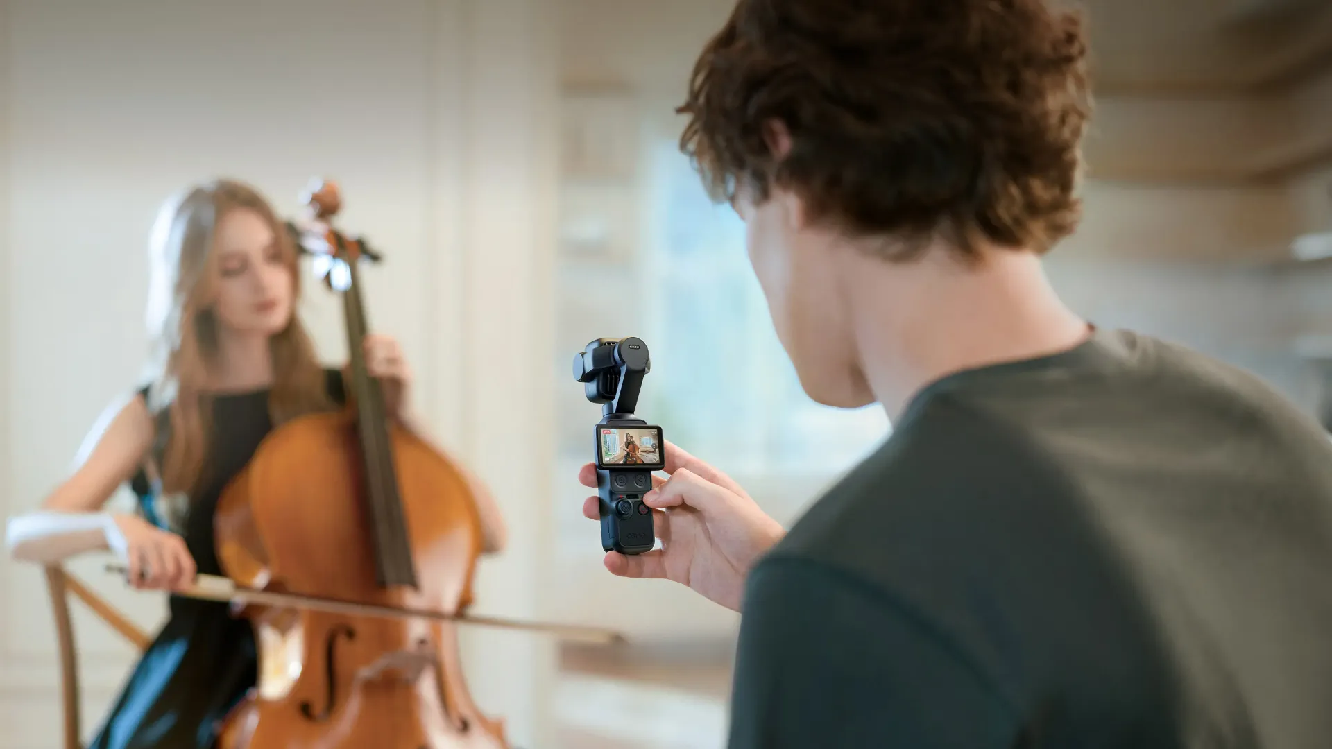 Экшн-камера DJI Osmo Pocket 4P Standard Combo (Pearl White)