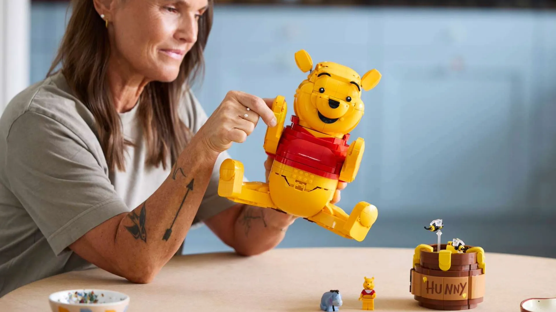 Конструктор LEGO Disney Винни-Пух (Yellow) (43300)