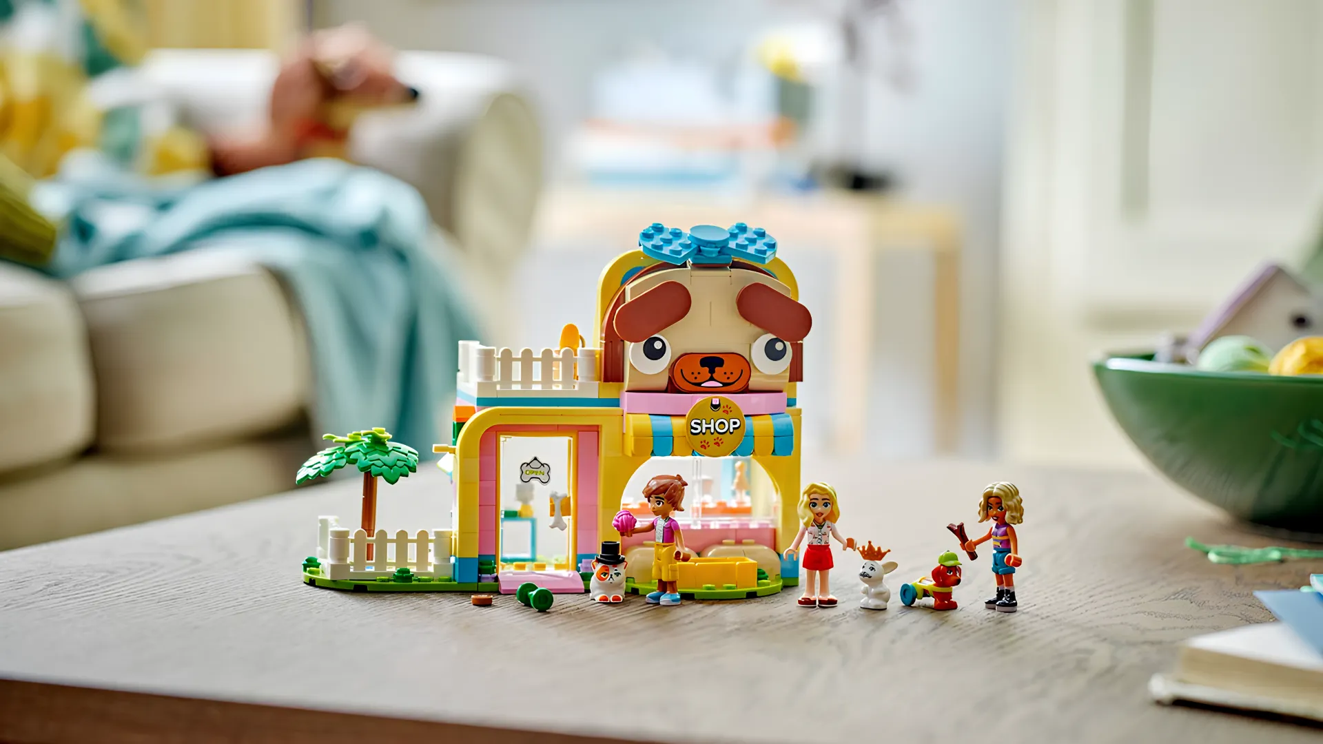 Конструктор LEGO Friends Магазин аксессуаров для домашних питомцев (42650)