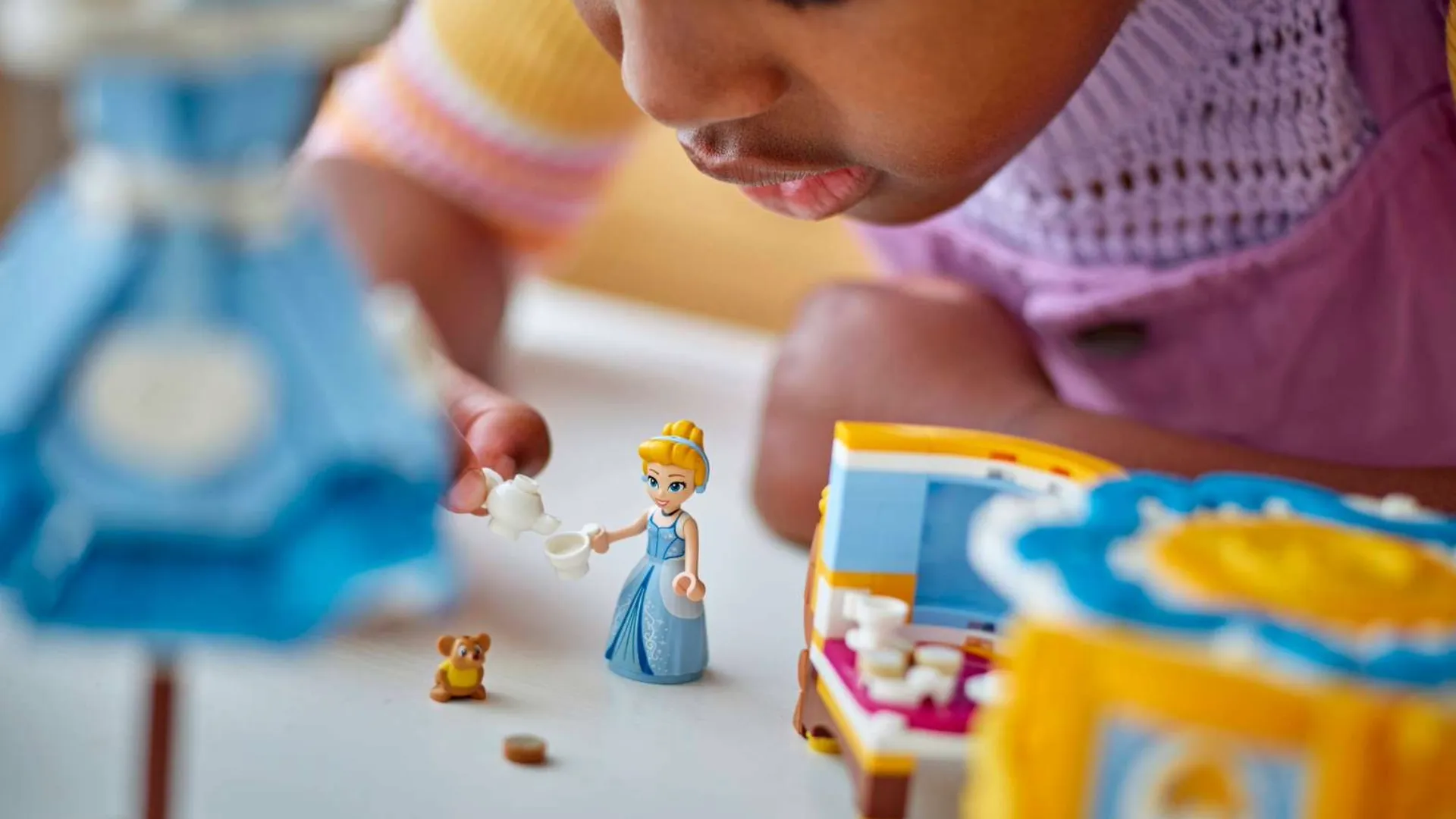 Конструктор LEGO Disney Princess Платье Золушки (43266)