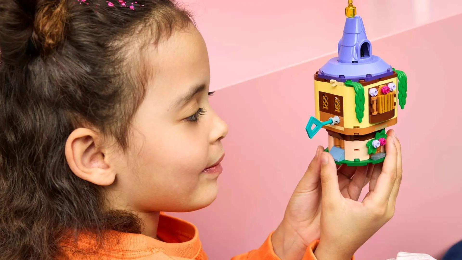 Конструктор LEGO Disney Мінівежа Рапунцель (43294)
