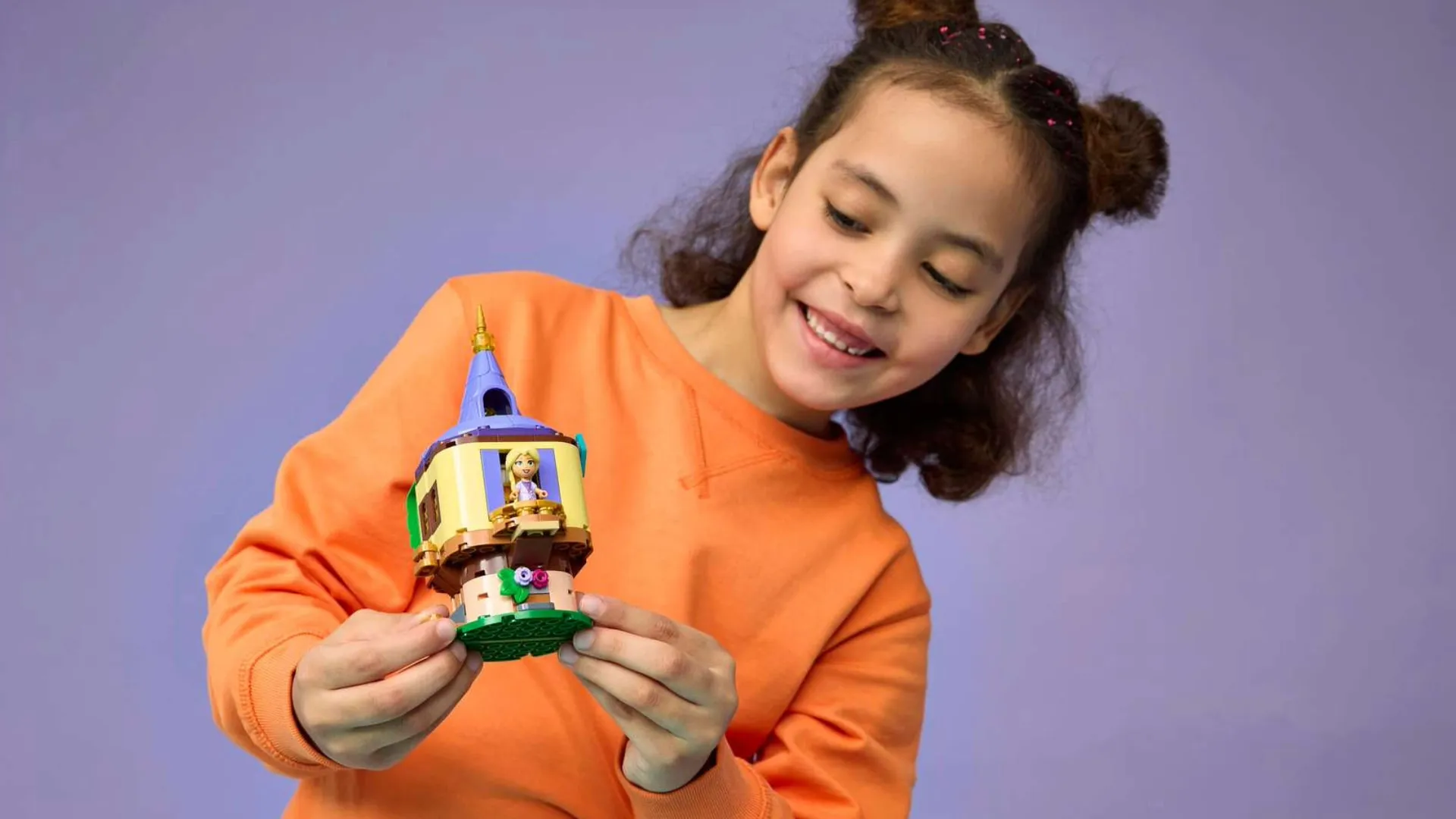 Конструктор LEGO Disney Мінівежа Рапунцель (43294)