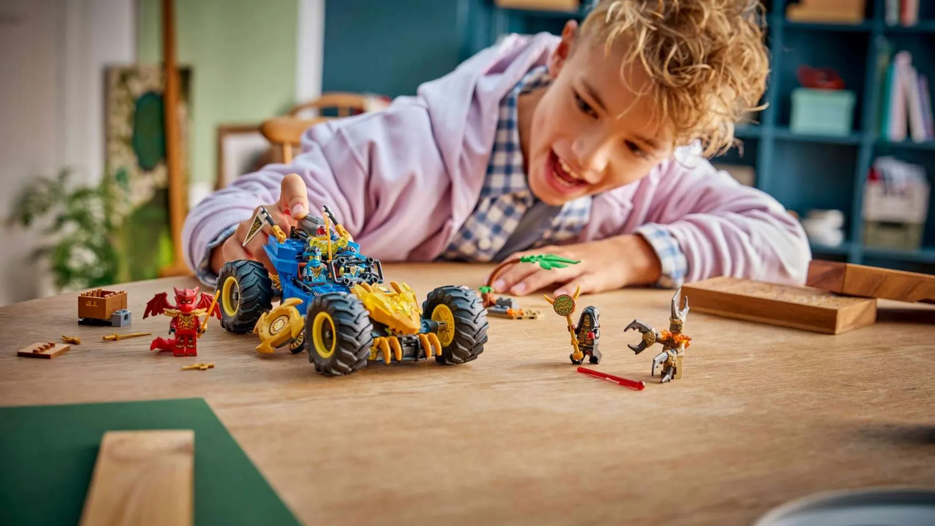 Конструктор LEGO NINJAGO Автомобіль-трансформер Джея (71856)